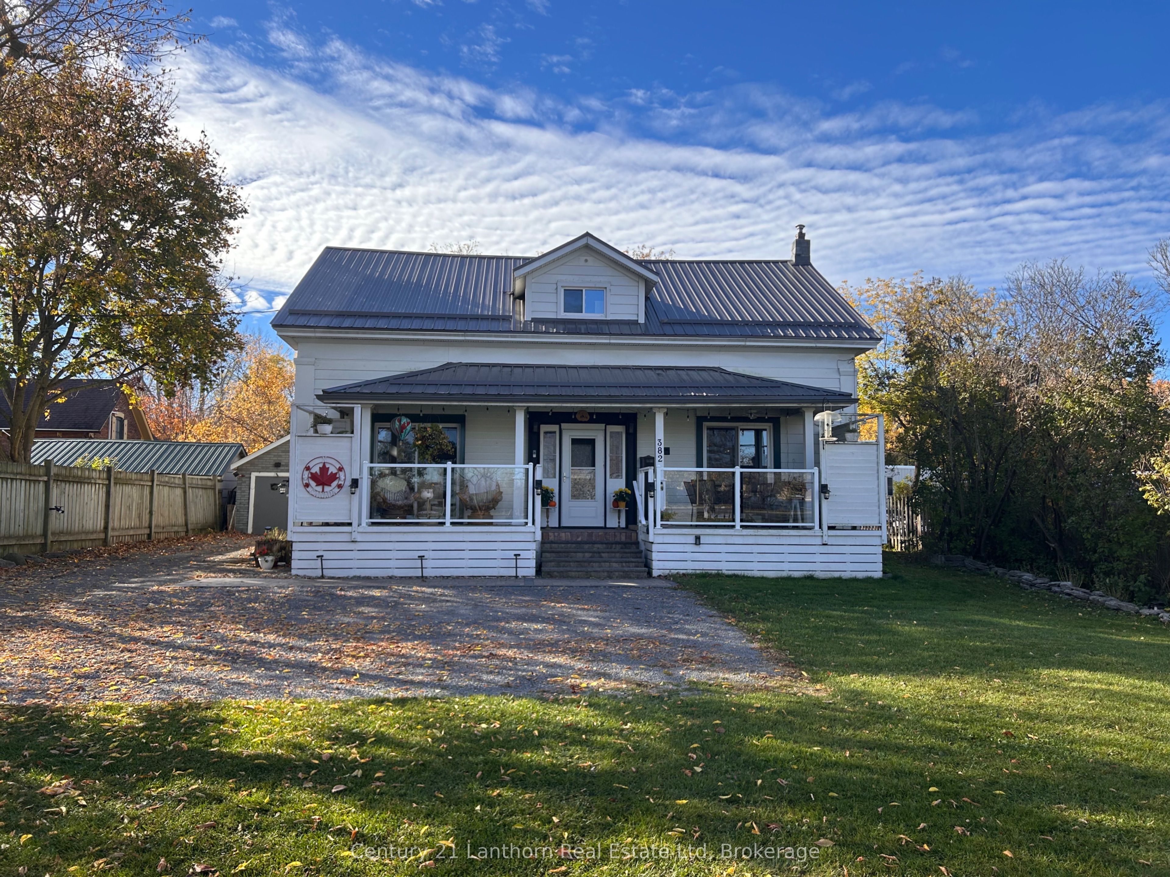 382 Front Street