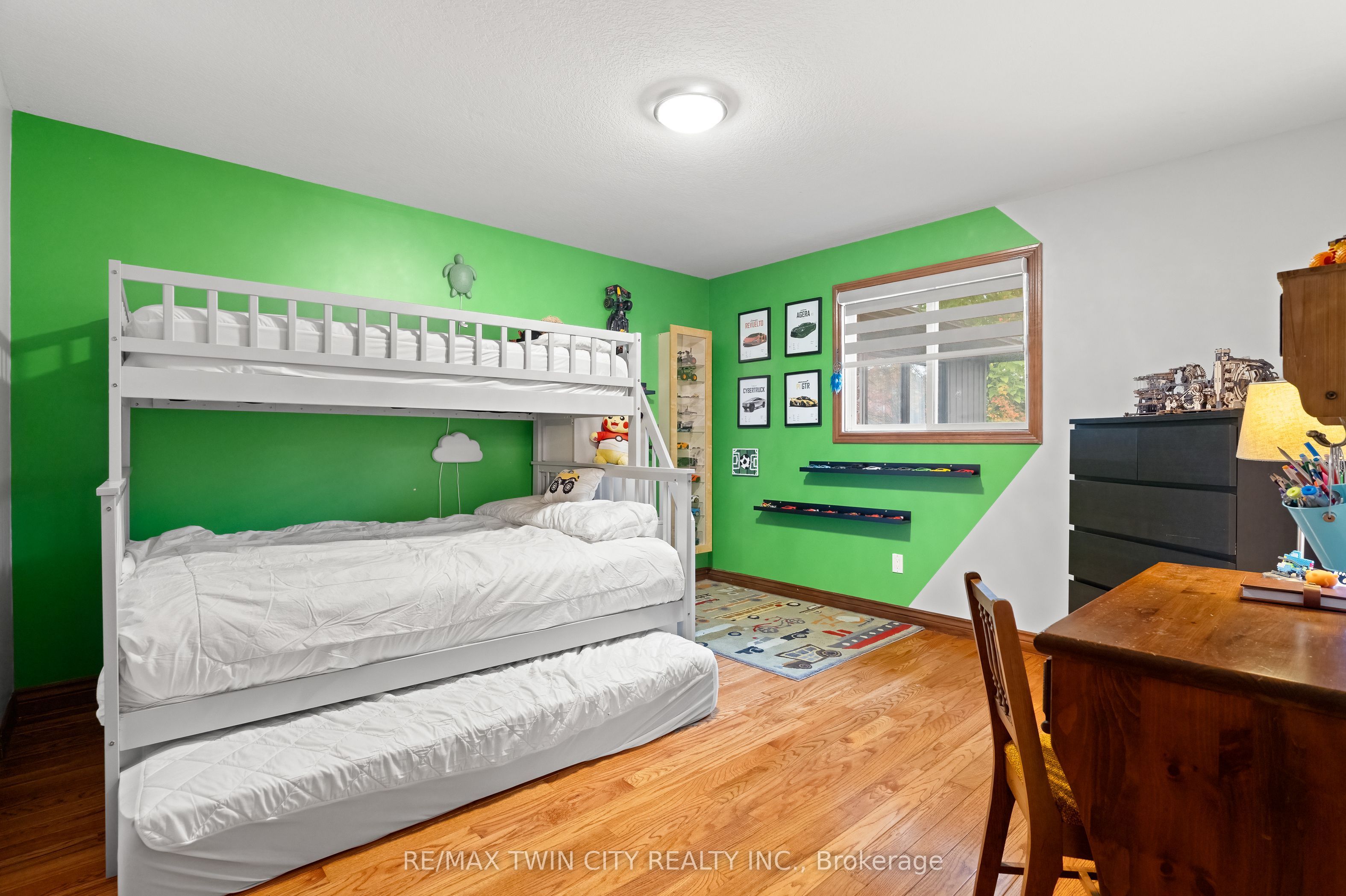98 Wallace Drive Property Photo 18