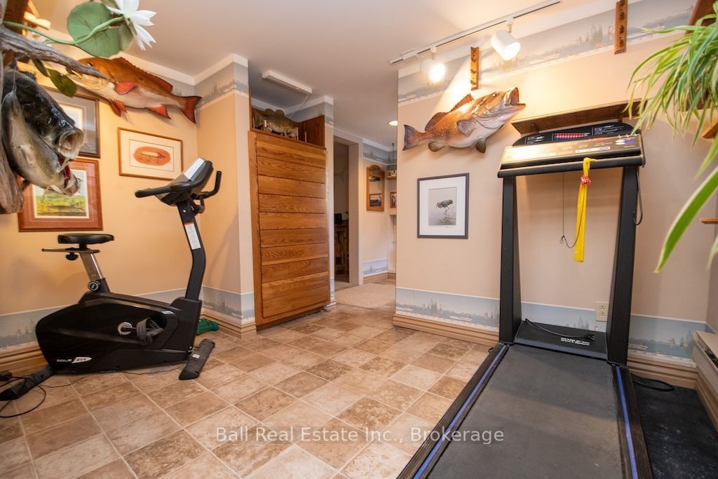 758 Duffus Drive Property Photo 17