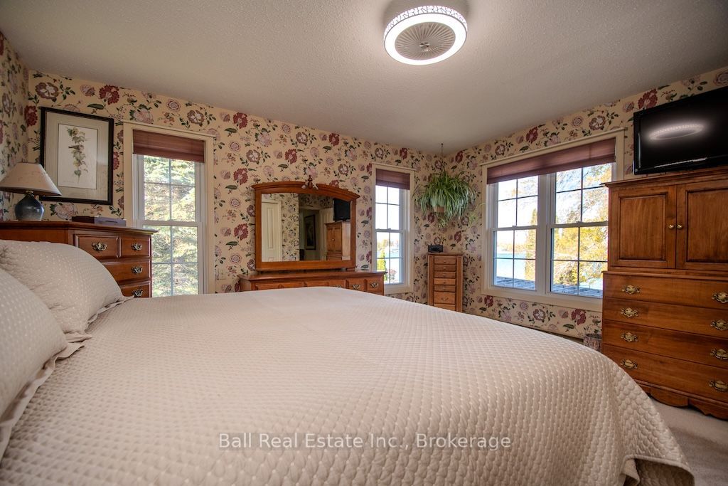 758 Duffus Drive Property Photo 25