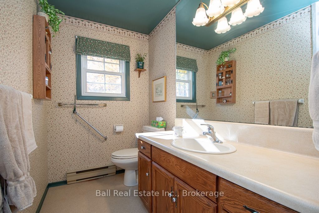 758 Duffus Drive Property Photo 33
