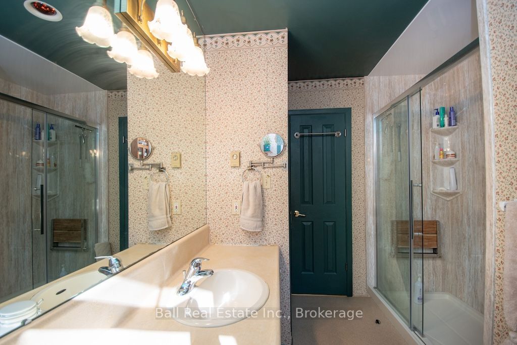 758 Duffus Drive Property Photo 35