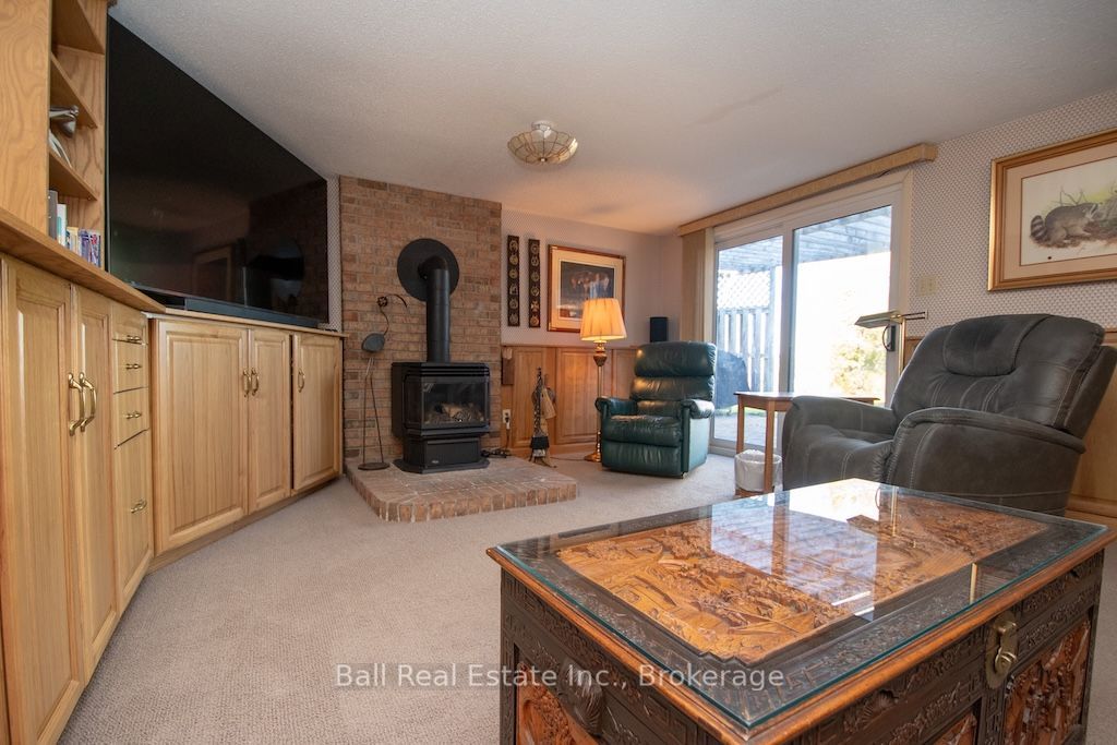 758 Duffus Drive Property Photo 39