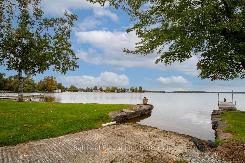 758 Duffus Drive Property Photo 43