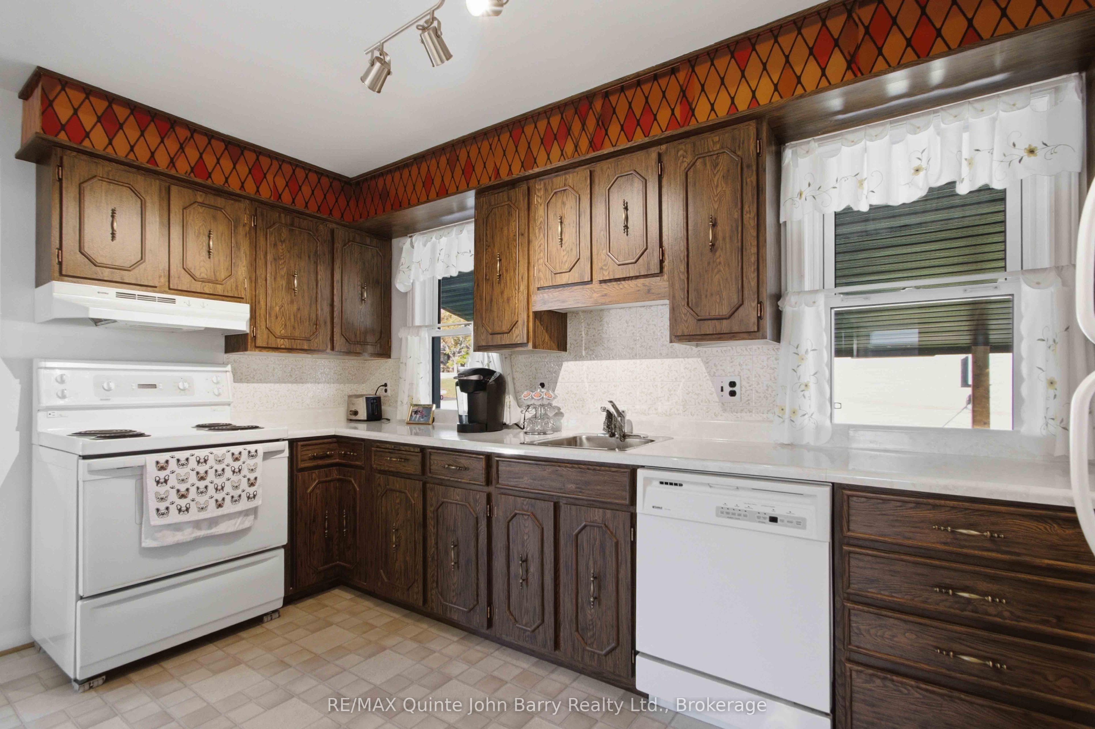 47 Fourth Avenue Property Photo 10