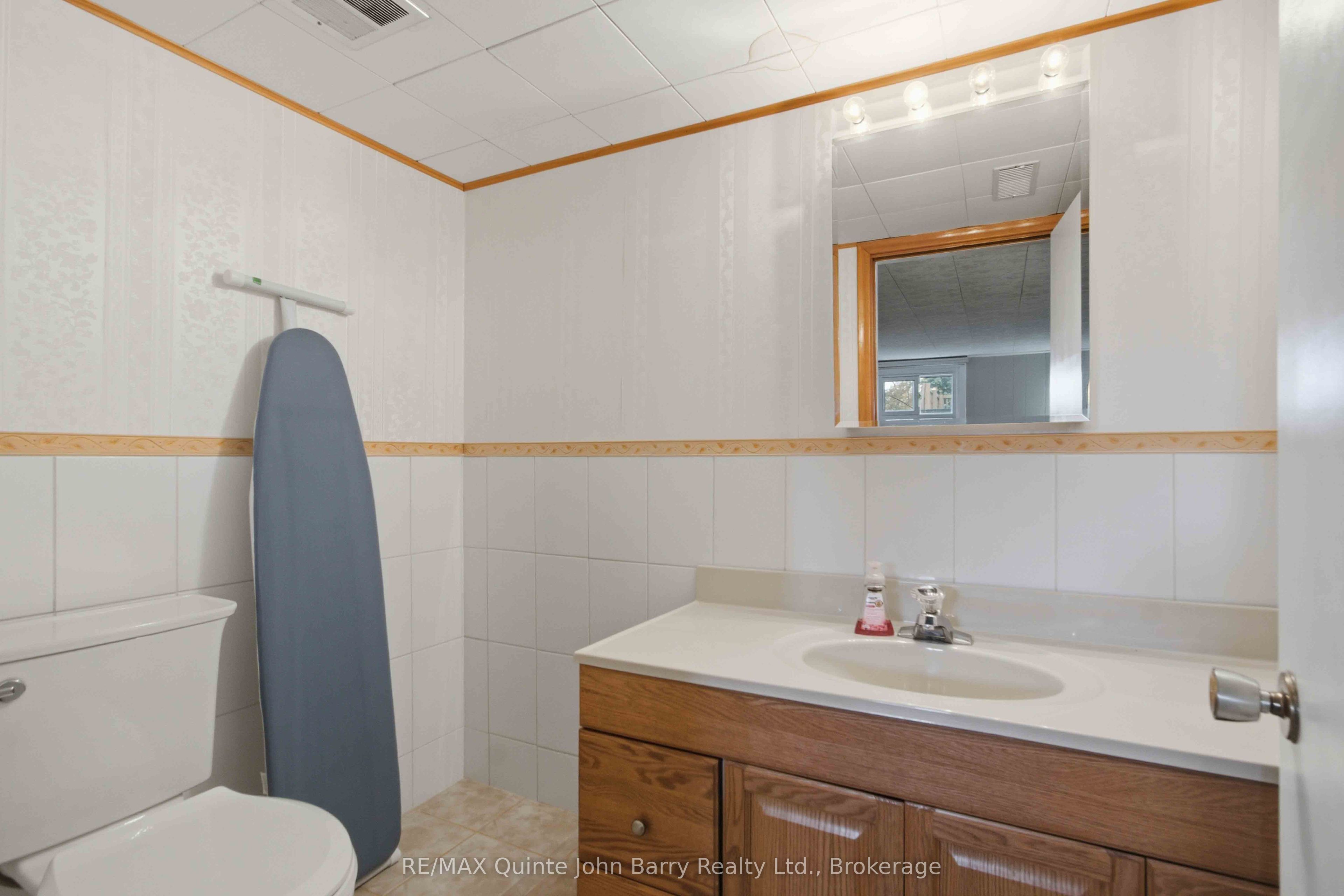 47 Fourth Avenue Property Photo 21