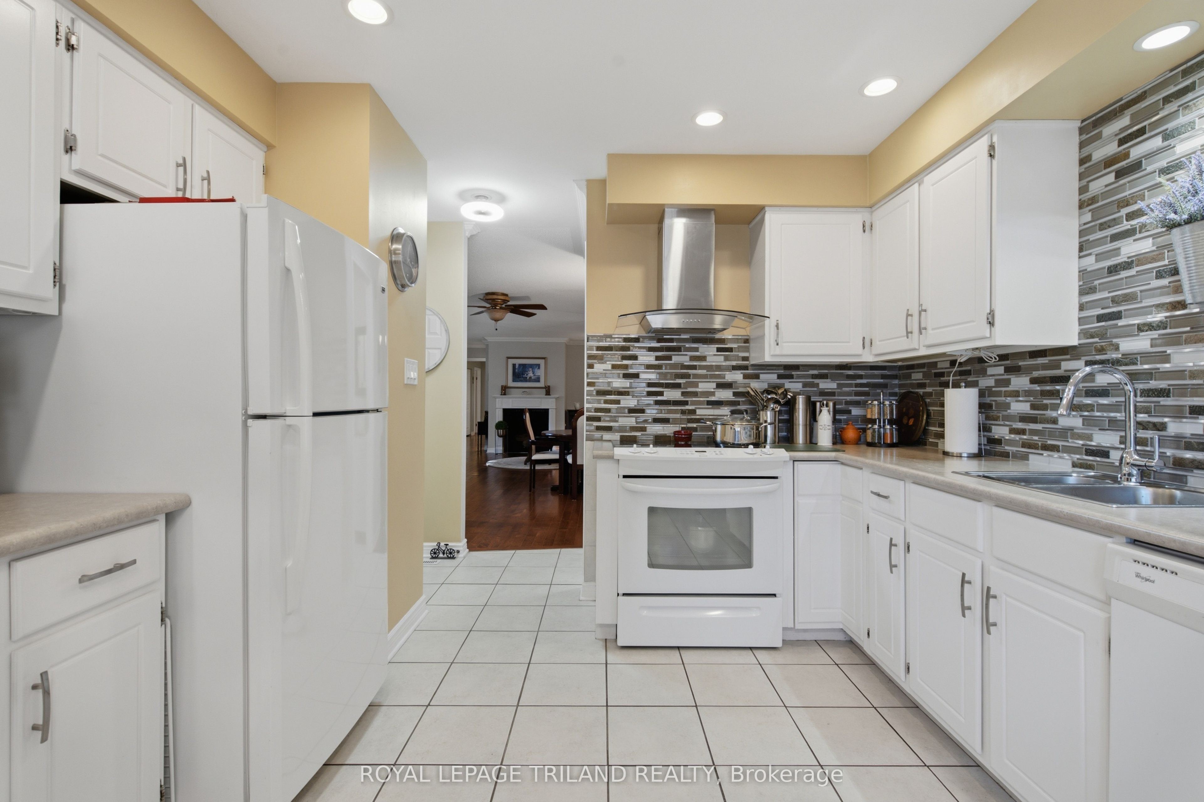 163 Pine Valley Drive 48 Property Photo 13