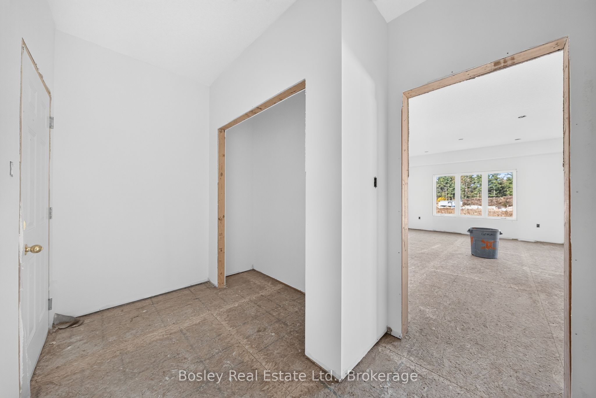 74 Imrie Road Property Photo 6