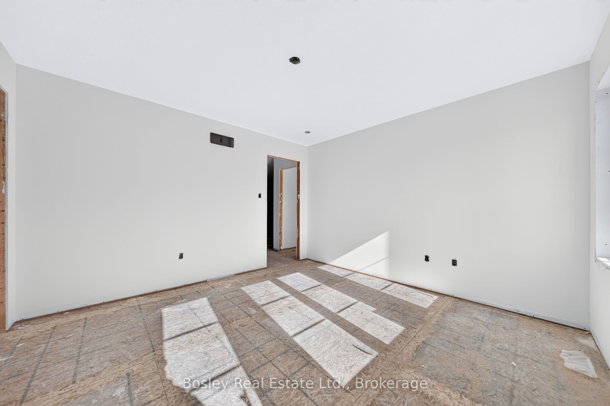 74 Imrie Road Property Photo 18