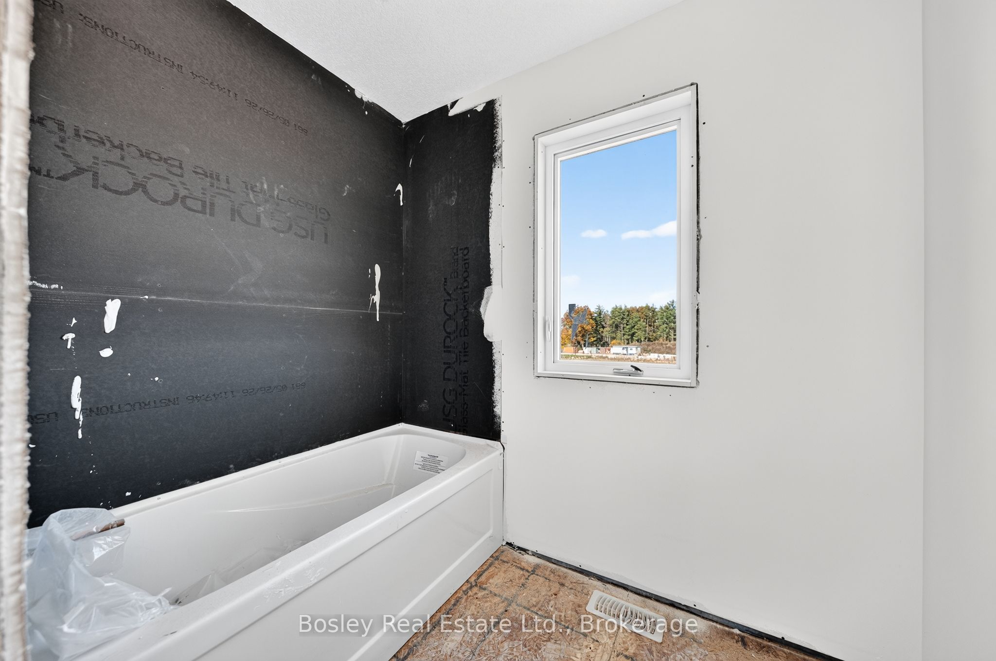74 Imrie Road Property Photo 23