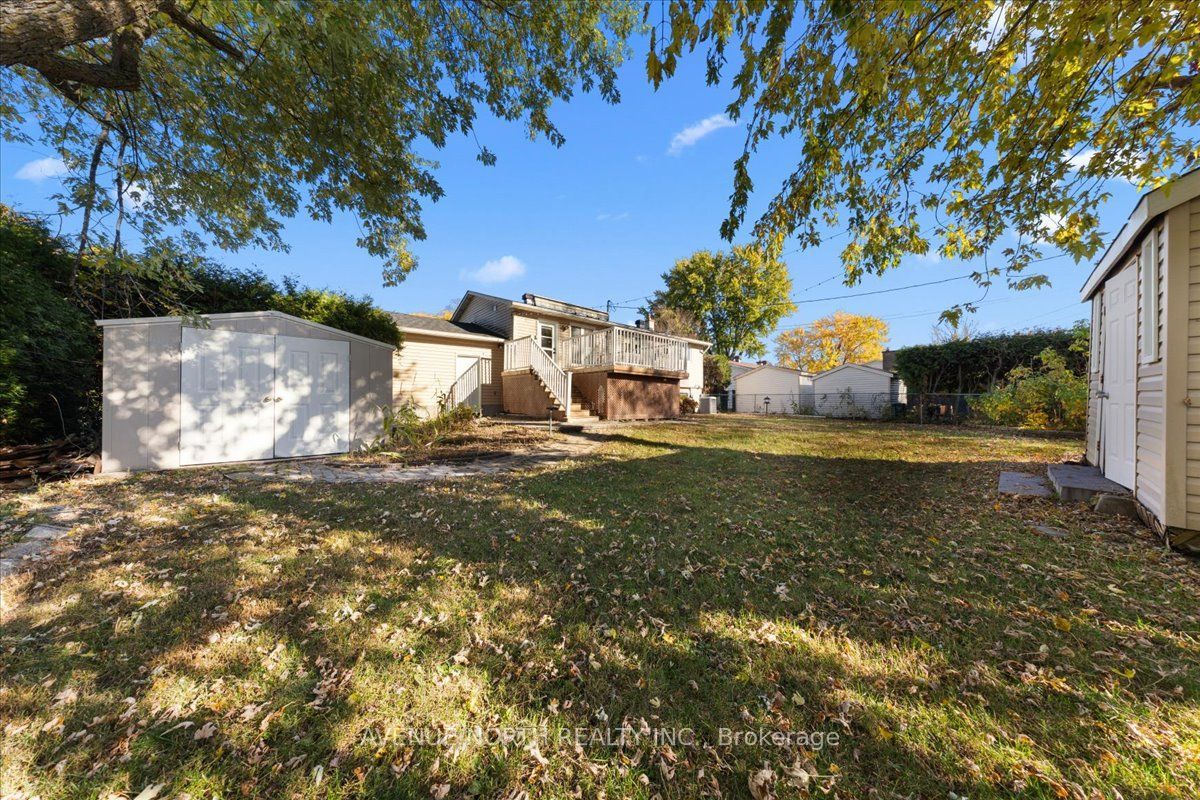 1524 Beaconfield Street Property Photo 27