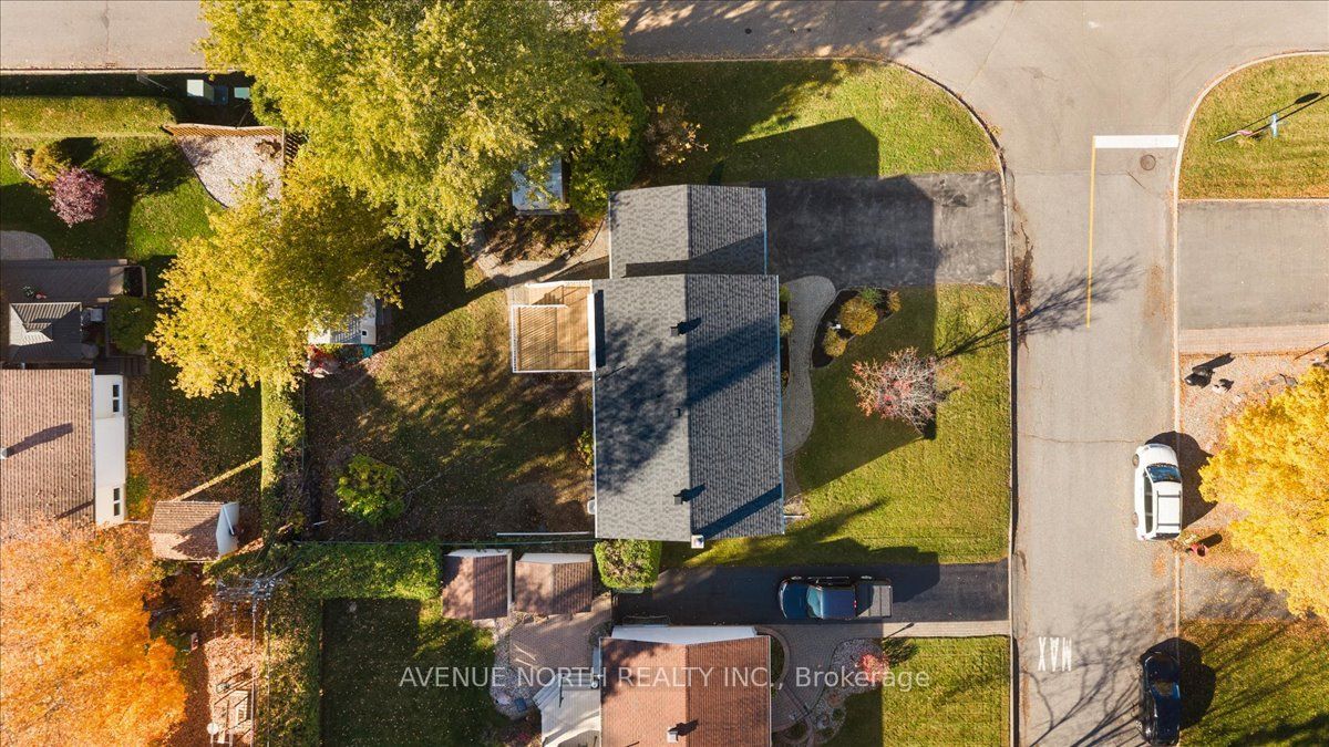 1524 Beaconfield Street Property Photo 32