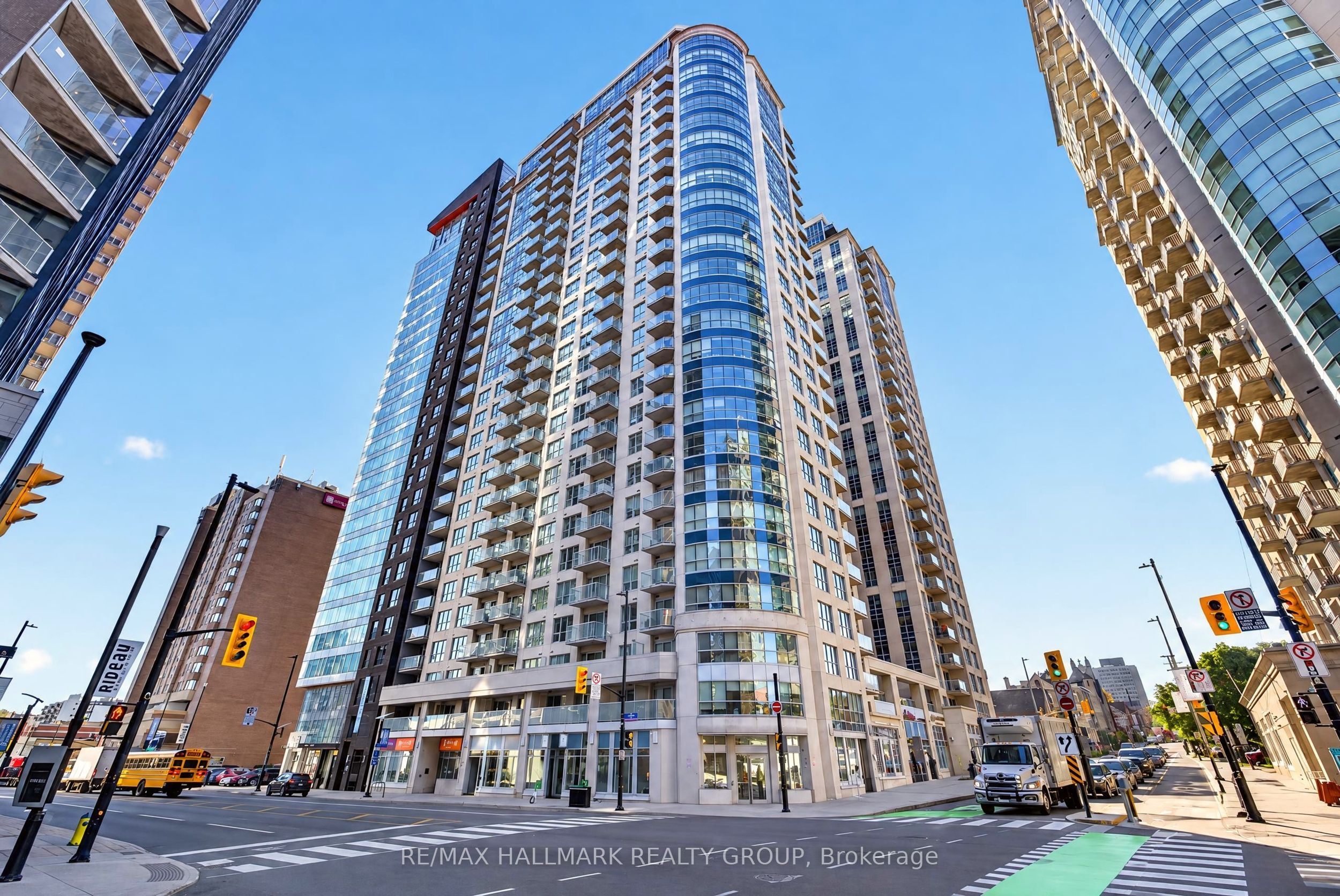 242 RIDEAU Street 506 Property Photo 1