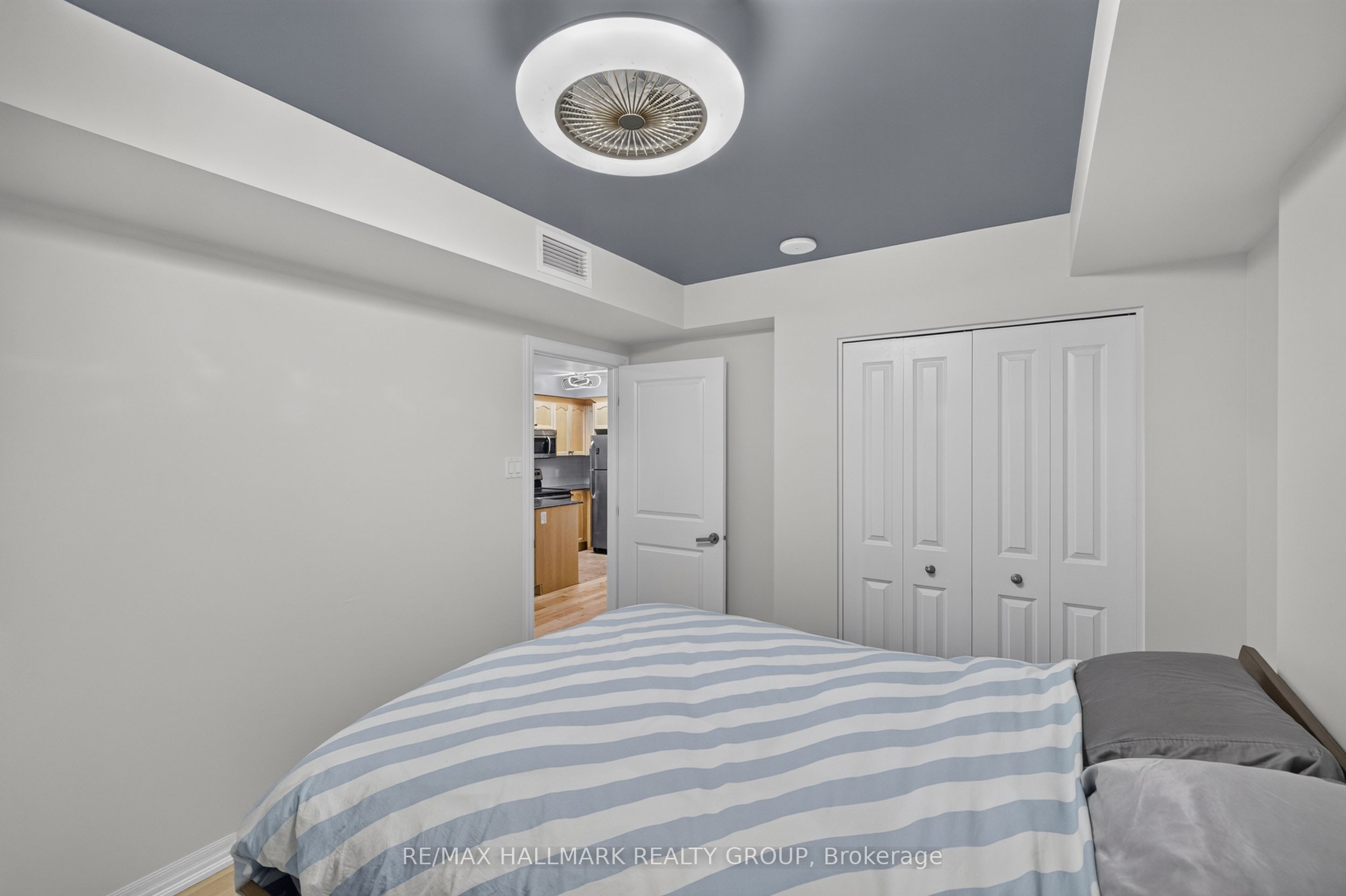 242 Rideau Street 506 Property Photo 12