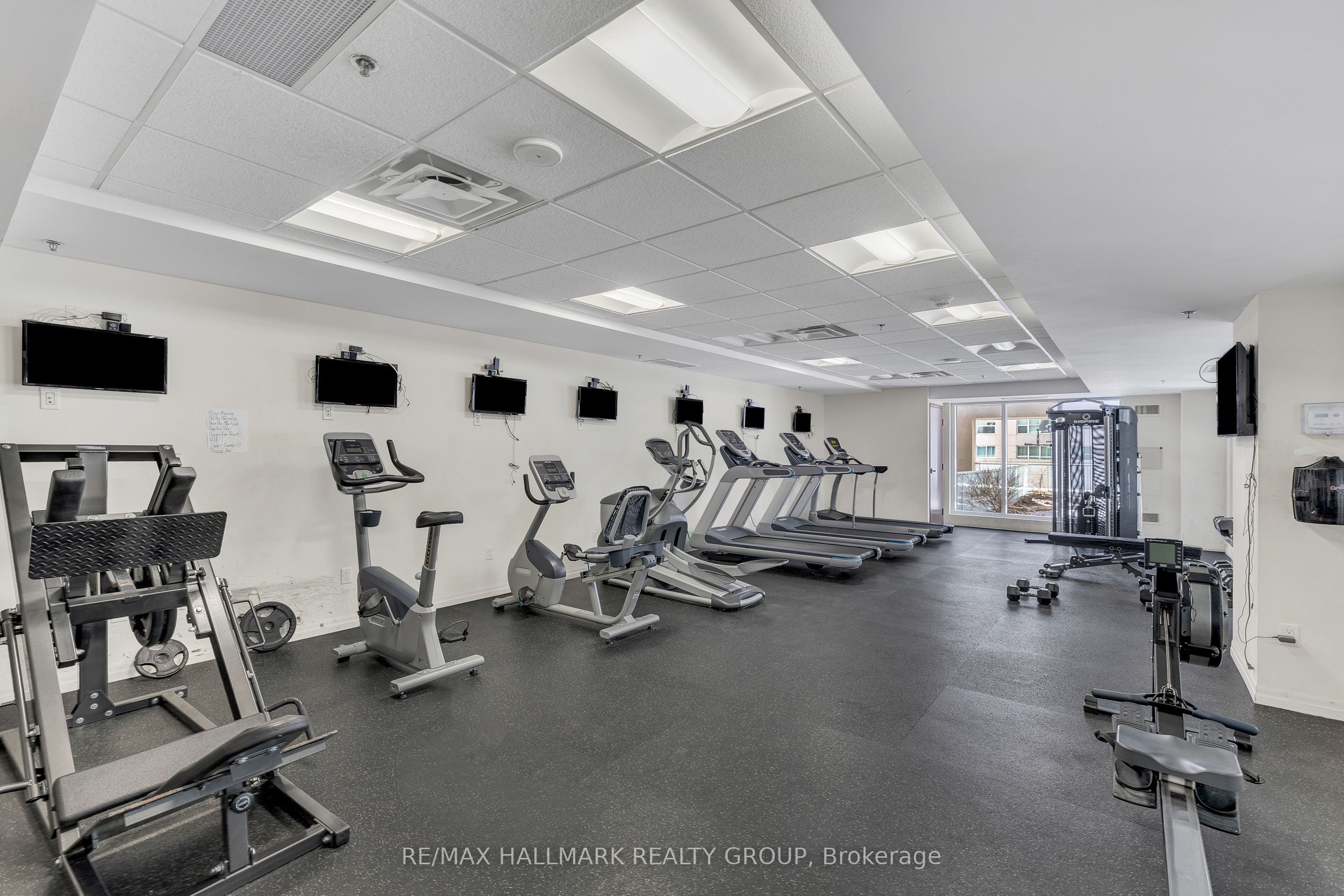 242 Rideau Street 506 Property Photo 23