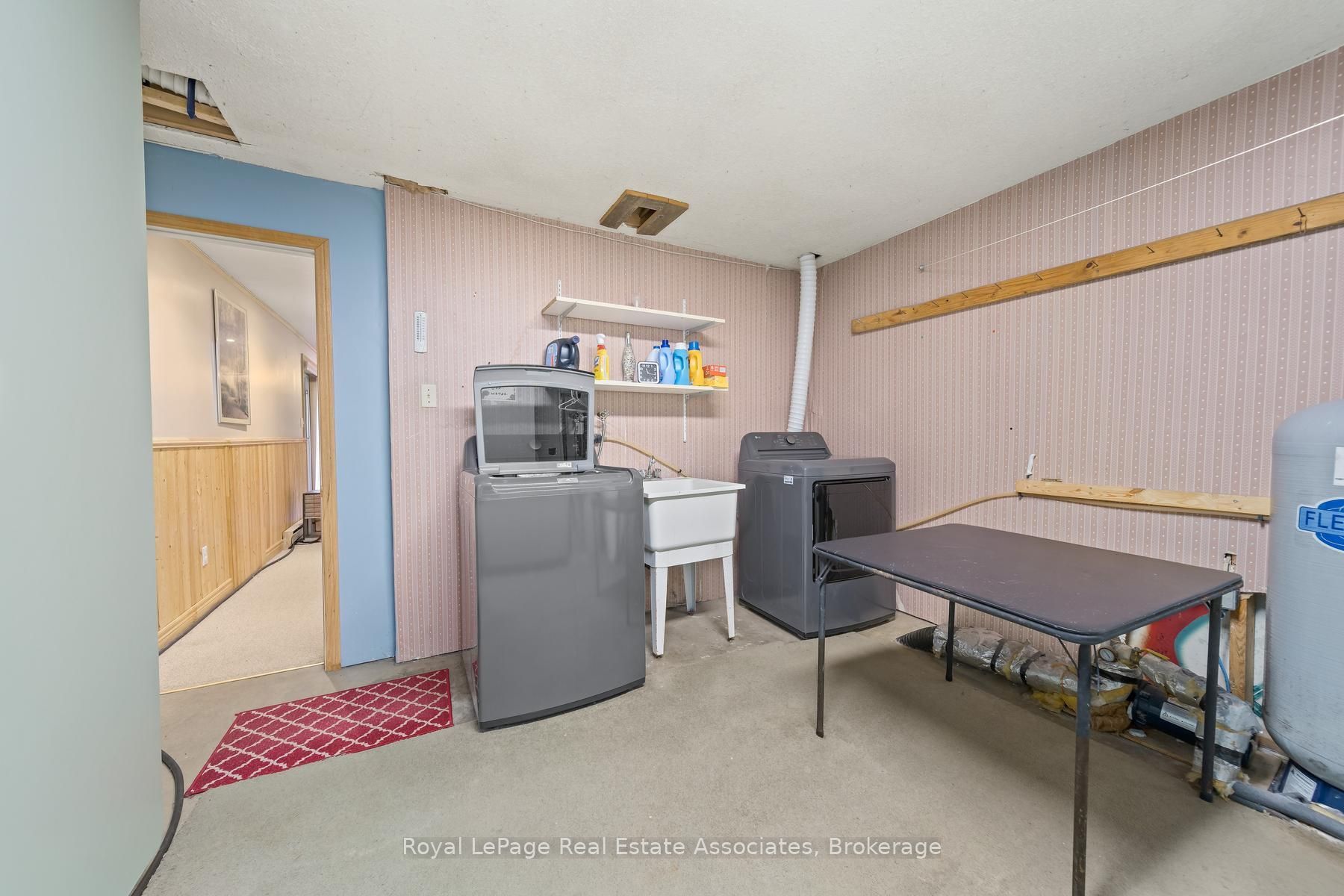 585349 County Road 17 Property Photo 8