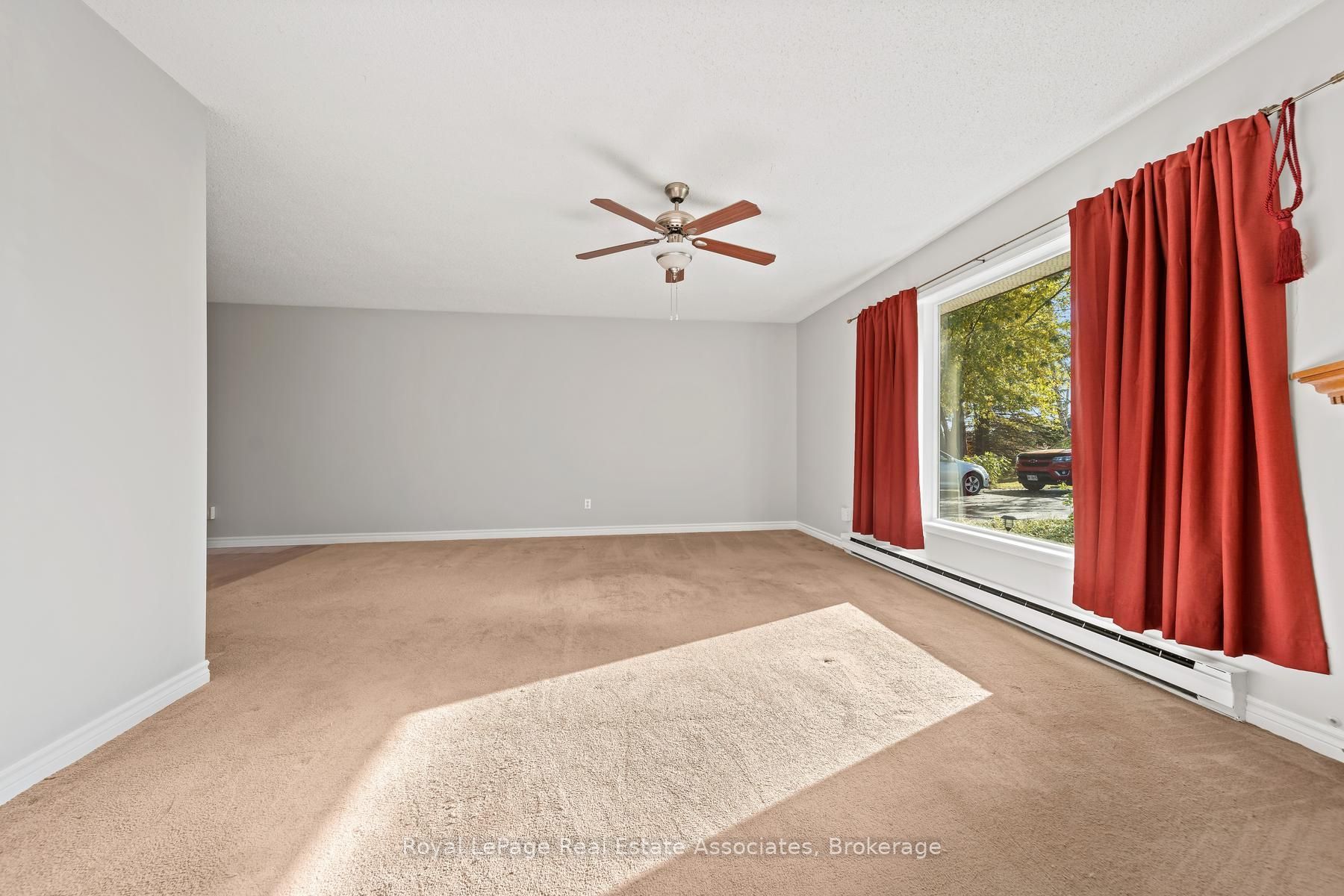 585349 County Road 17 Property Photo 10
