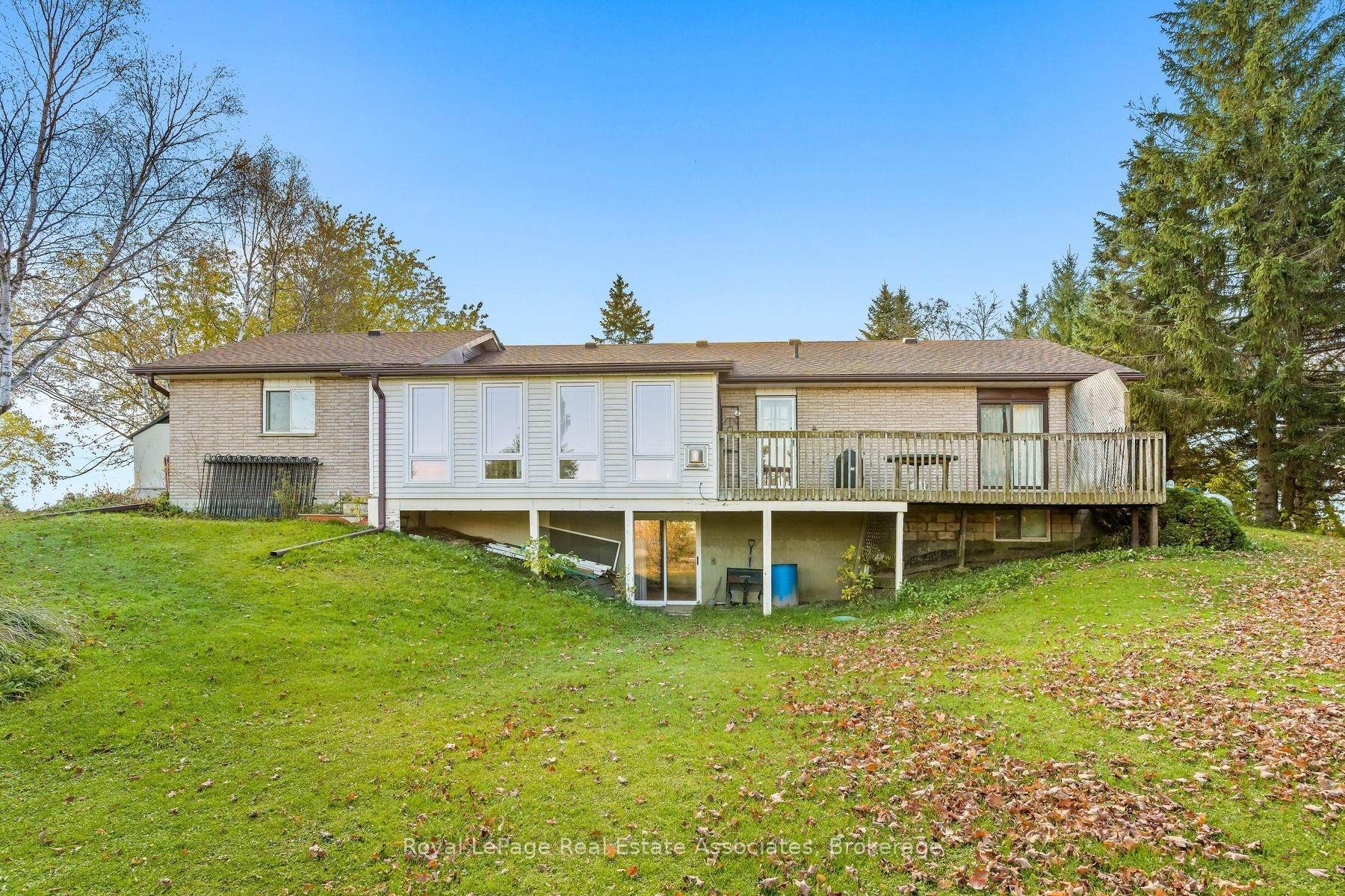 585349 County Road 17 Property Photo 43