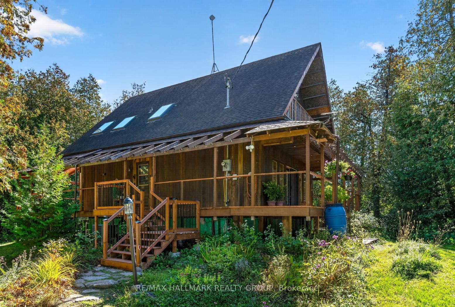 7524 Flewellyn Road Property Photo 1