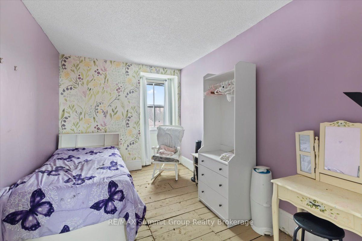 13 Collingwood Street Property Photo 19