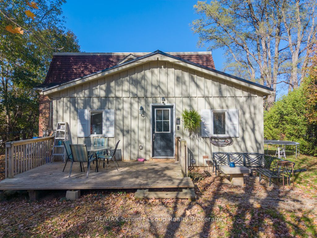 13 Collingwood Street Property Photo 30