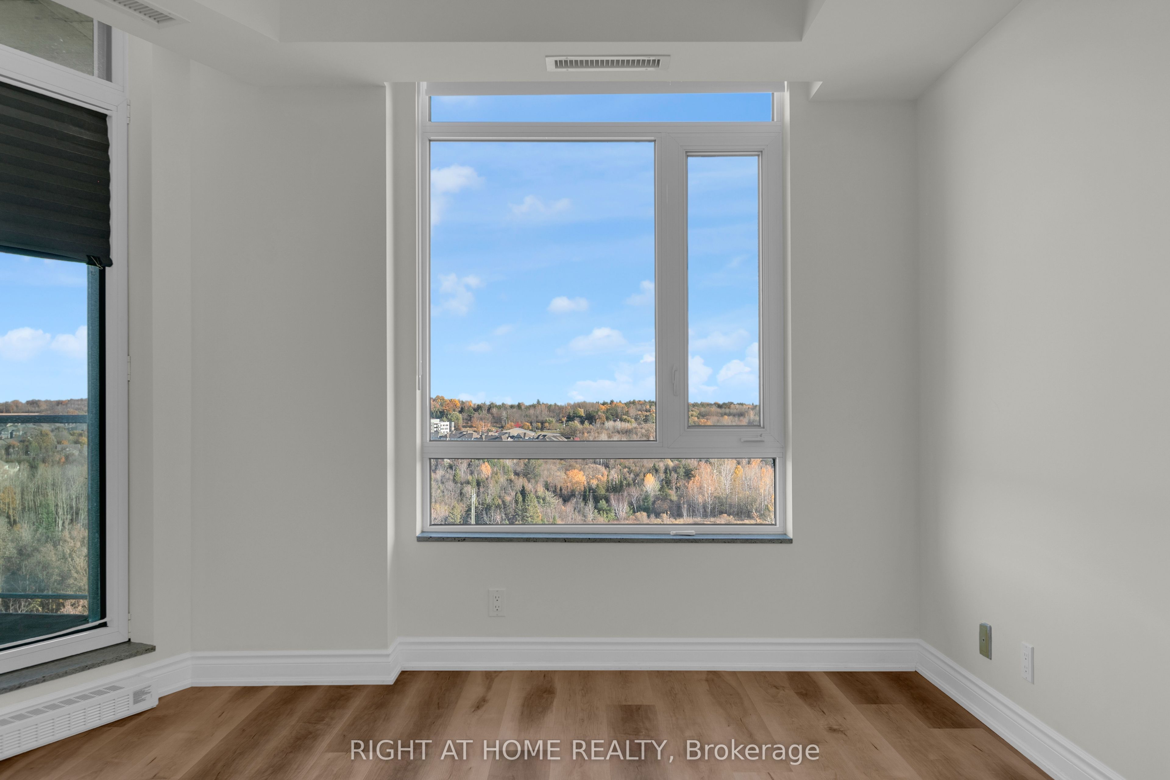 100 Inlet Private 1506 Property Photo 27