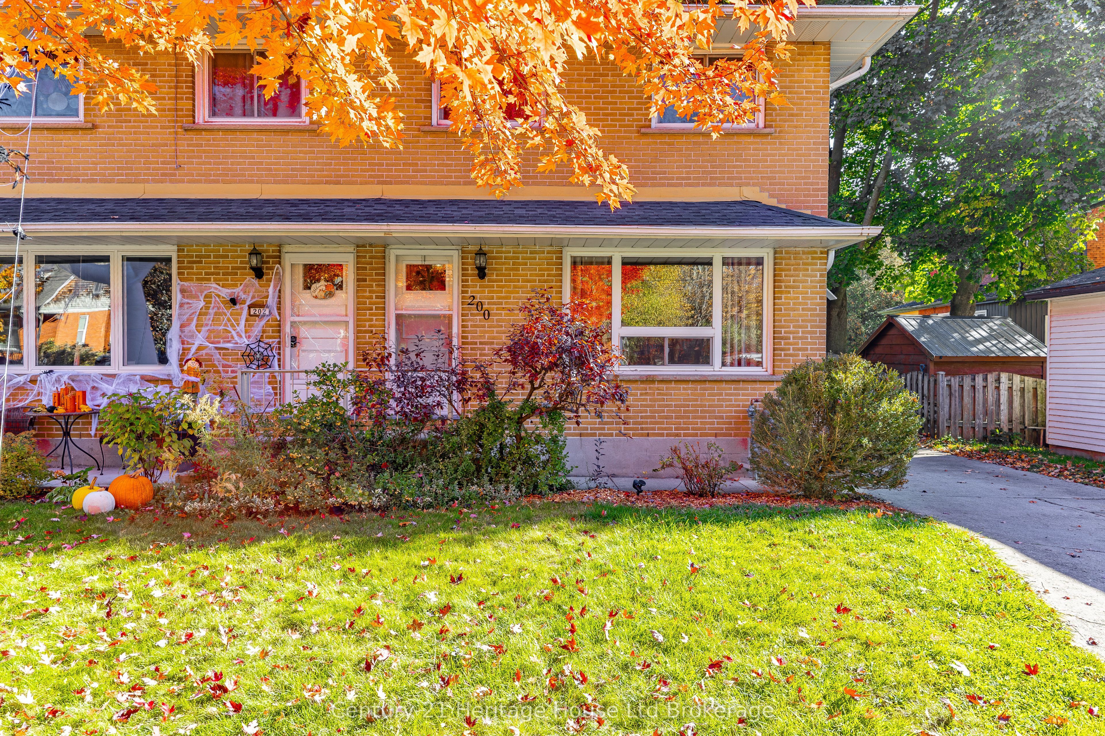 200 Delatre Street Property Photo 2