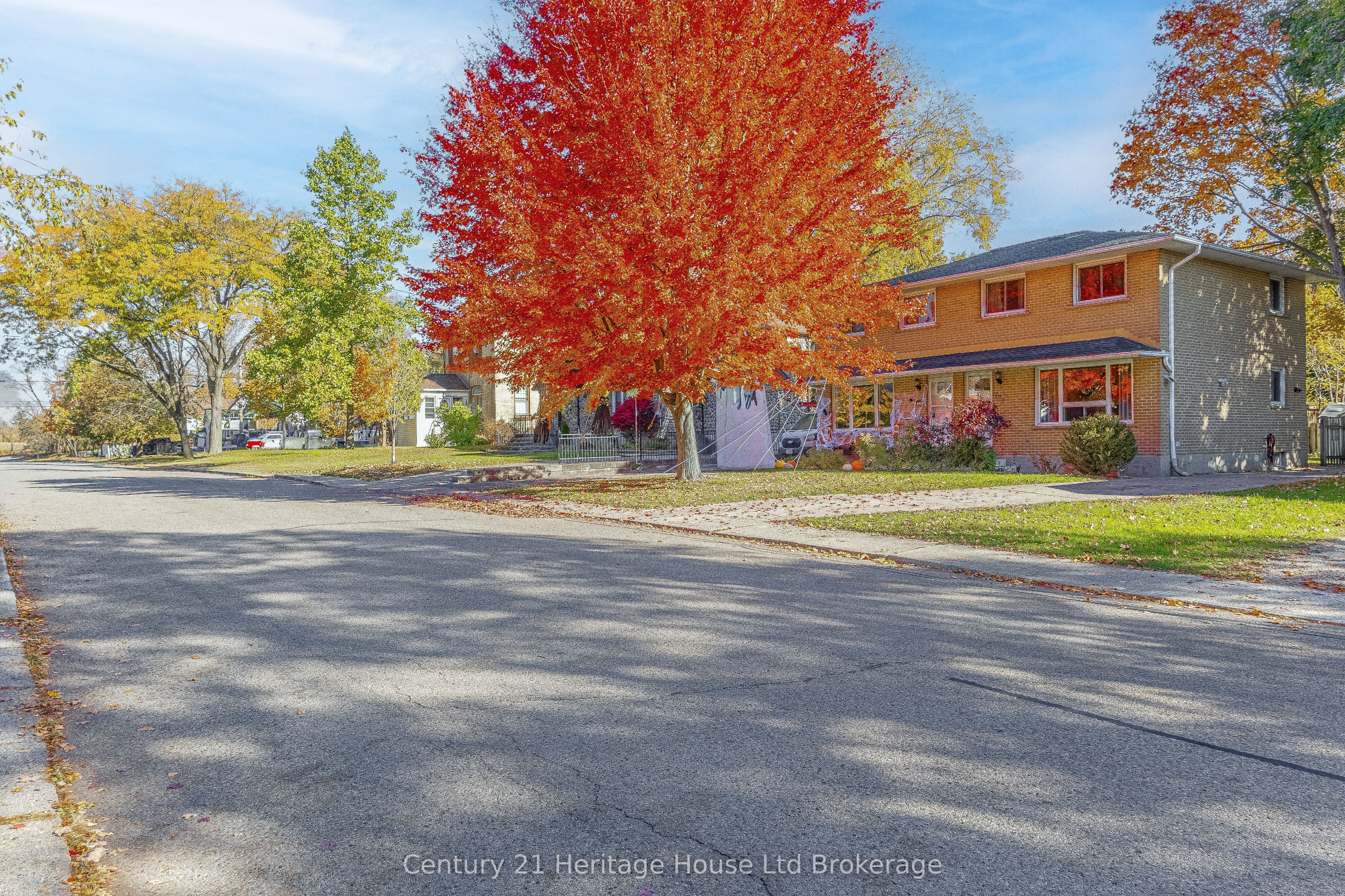 200 Delatre Street Property Photo 4