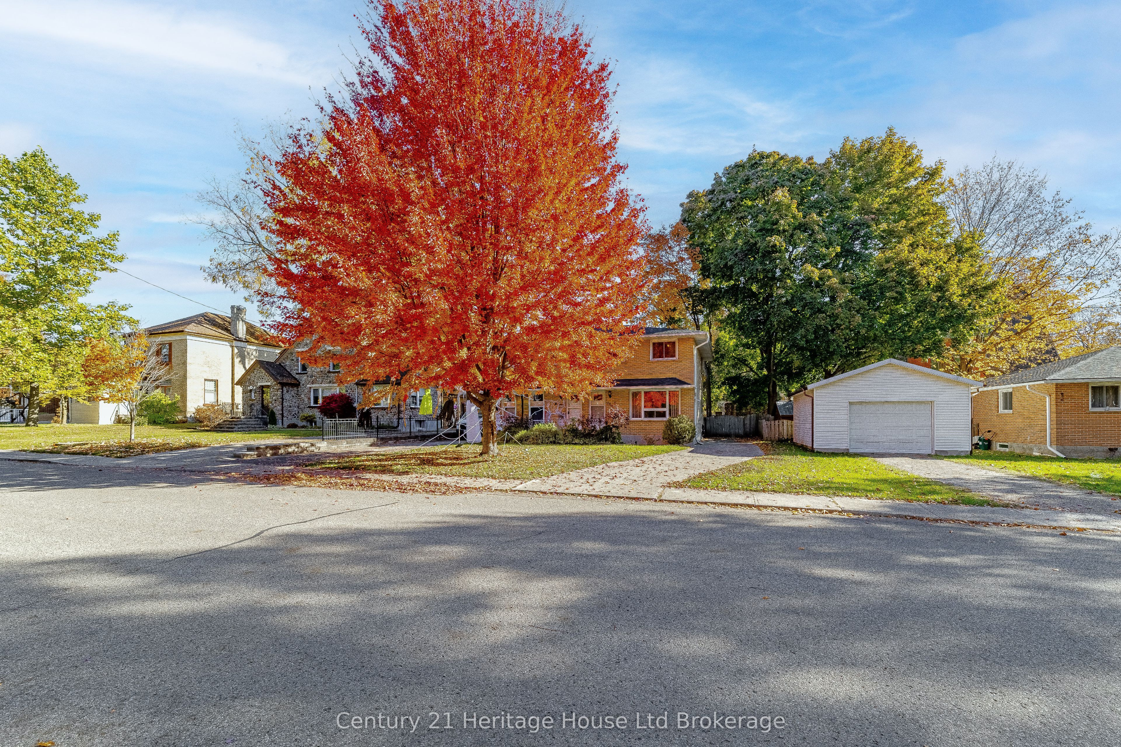 200 Delatre Street Property Photo 6