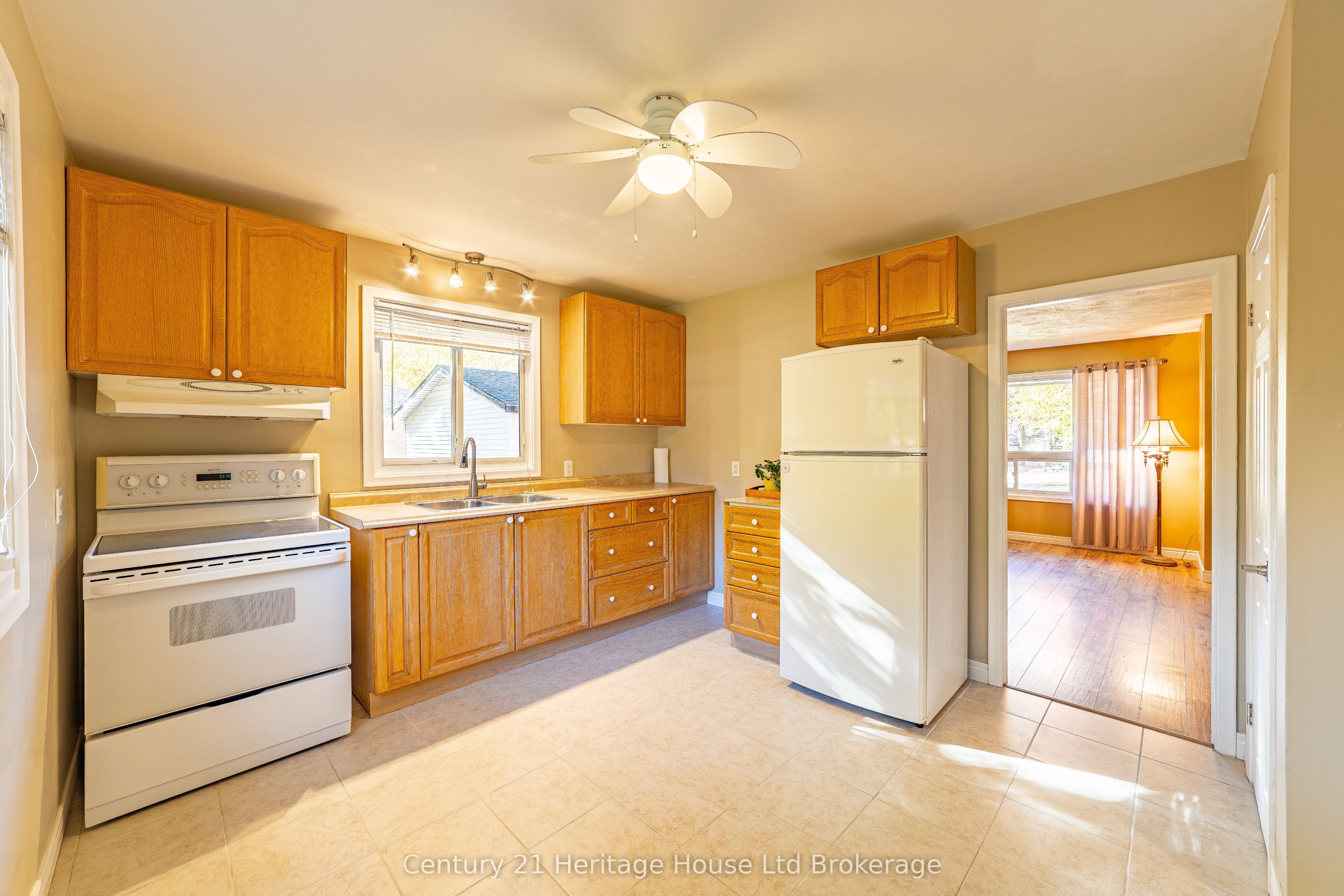 200 Delatre Street Property Photo 11