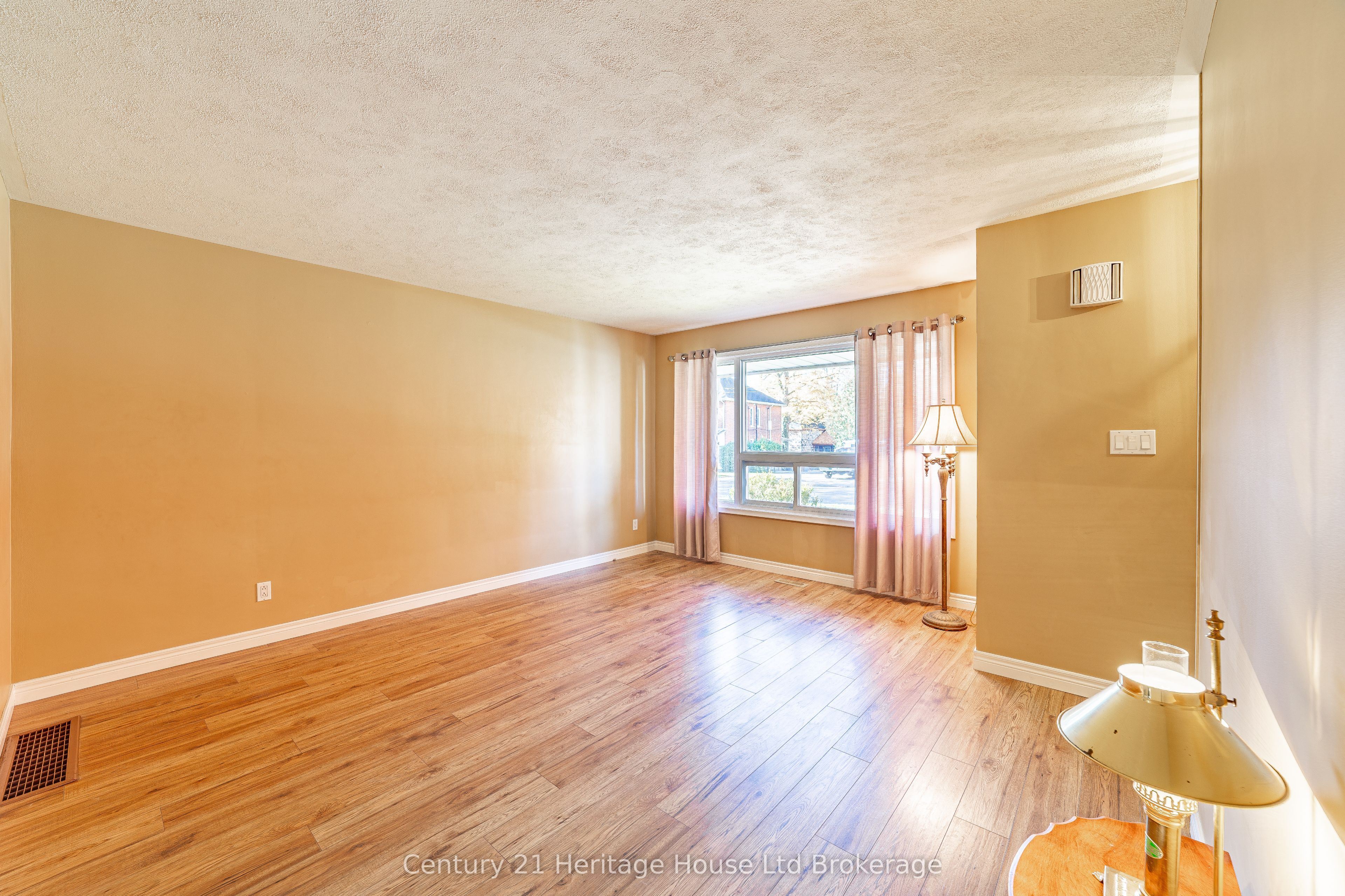 200 Delatre Street Property Photo 15