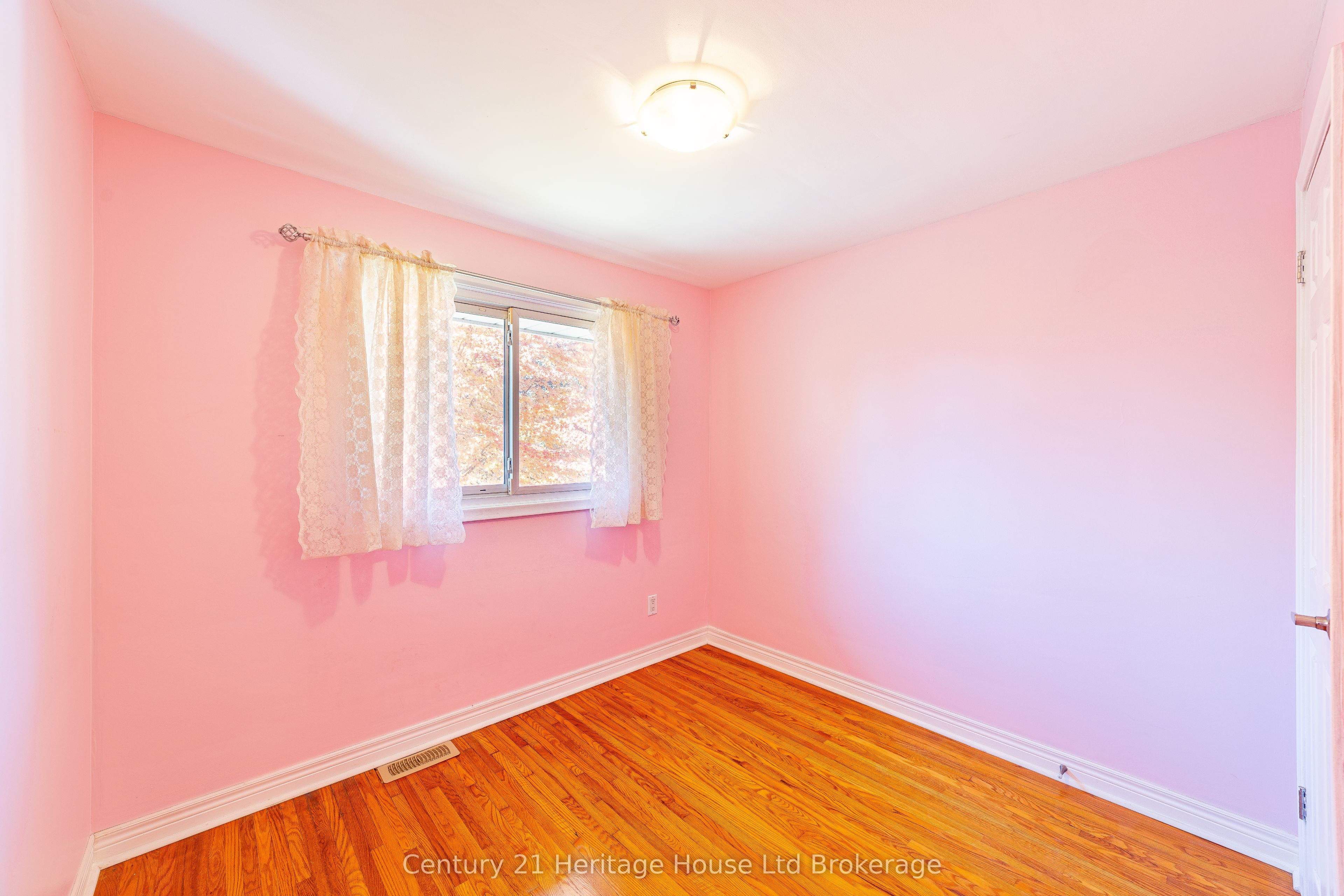 200 Delatre Street Property Photo 23
