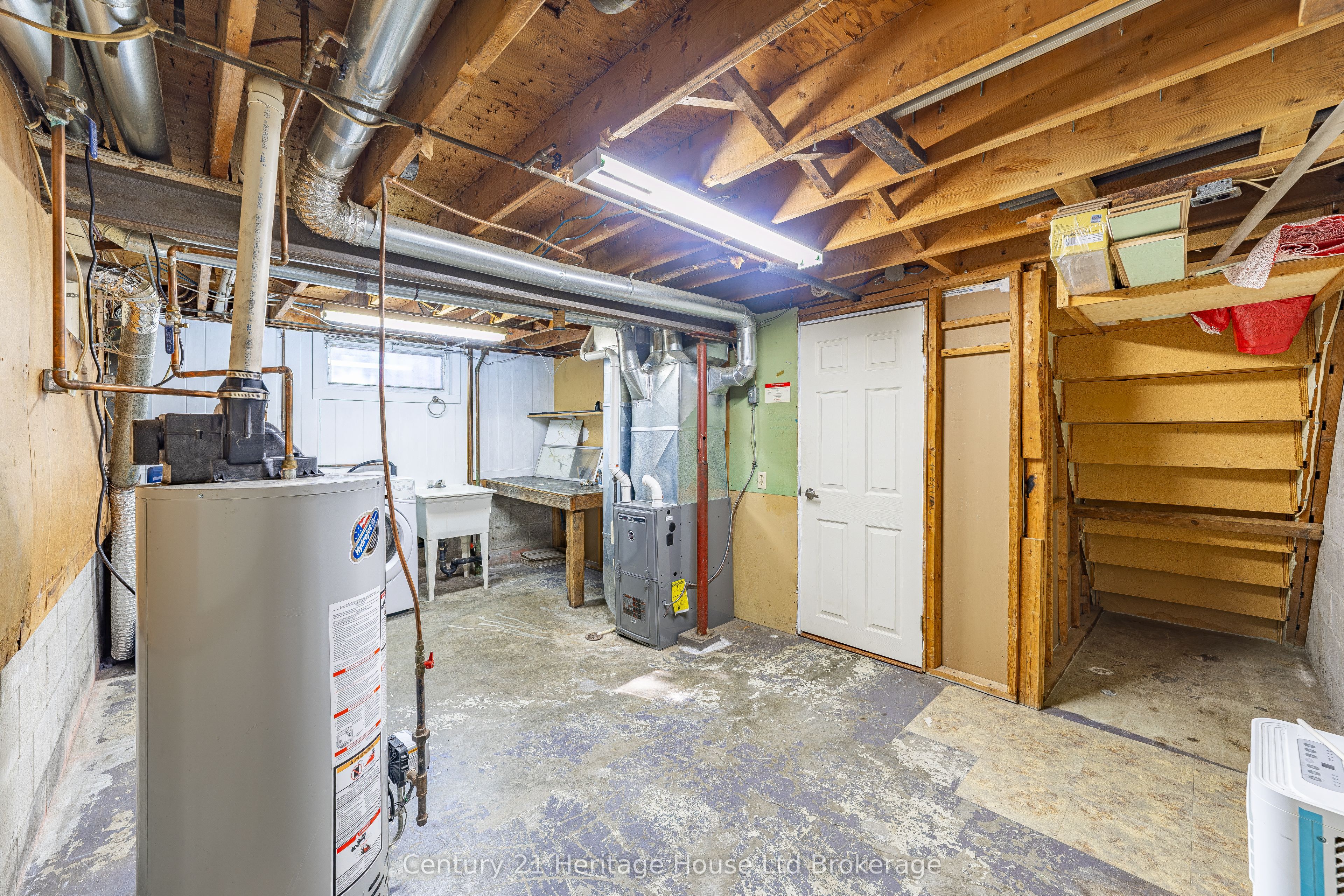 200 Delatre Street Property Photo 29