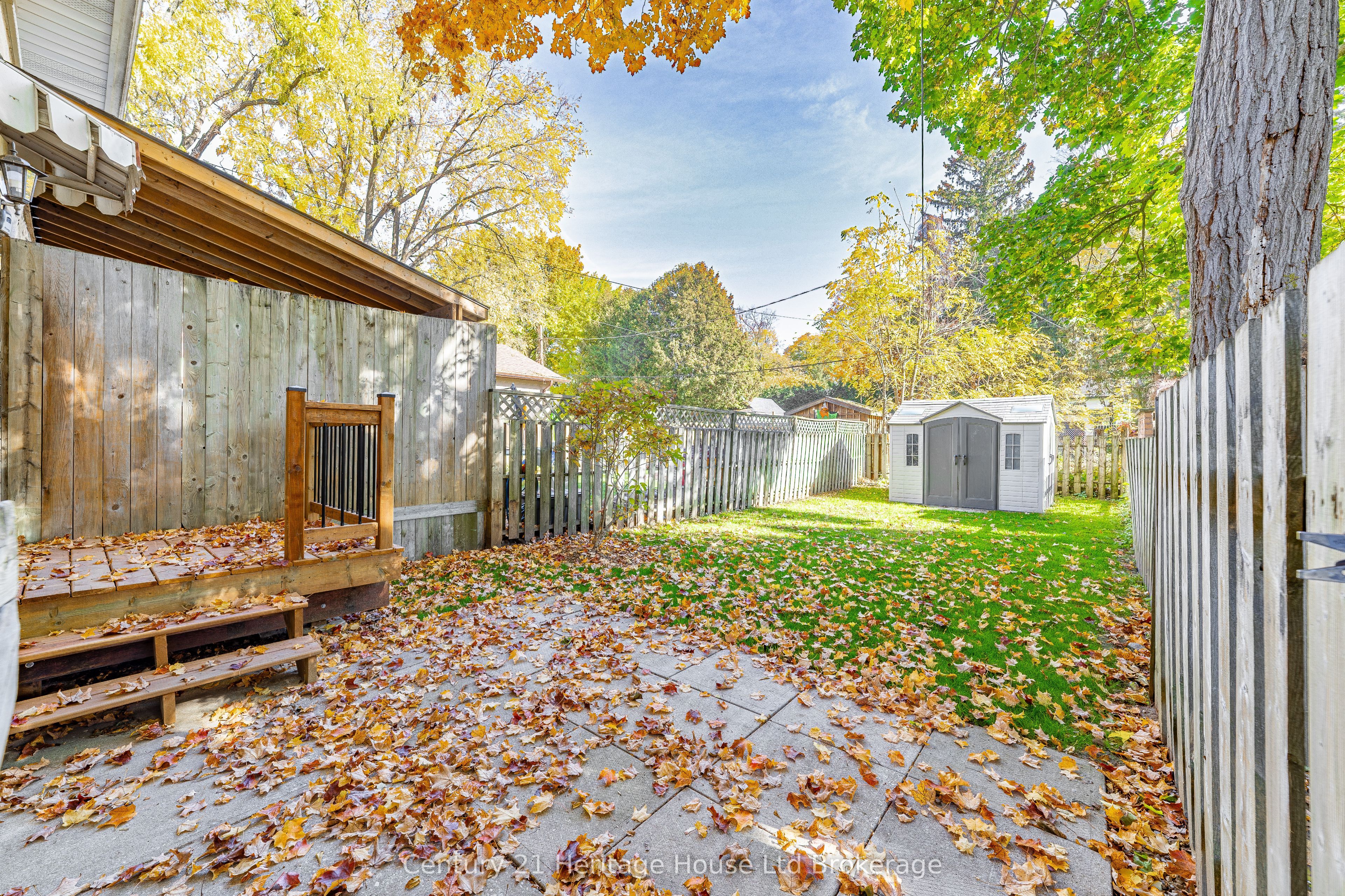 200 Delatre Street Property Photo 33
