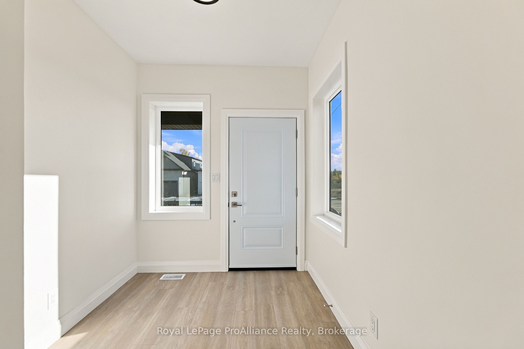 131 Royal Gala Drive Property Photo 9