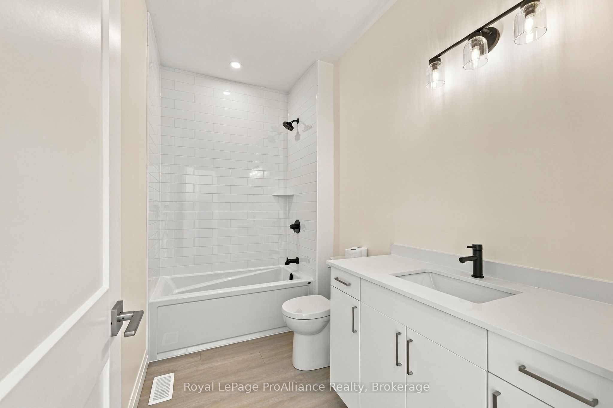 131 Royal Gala Drive Property Photo 38