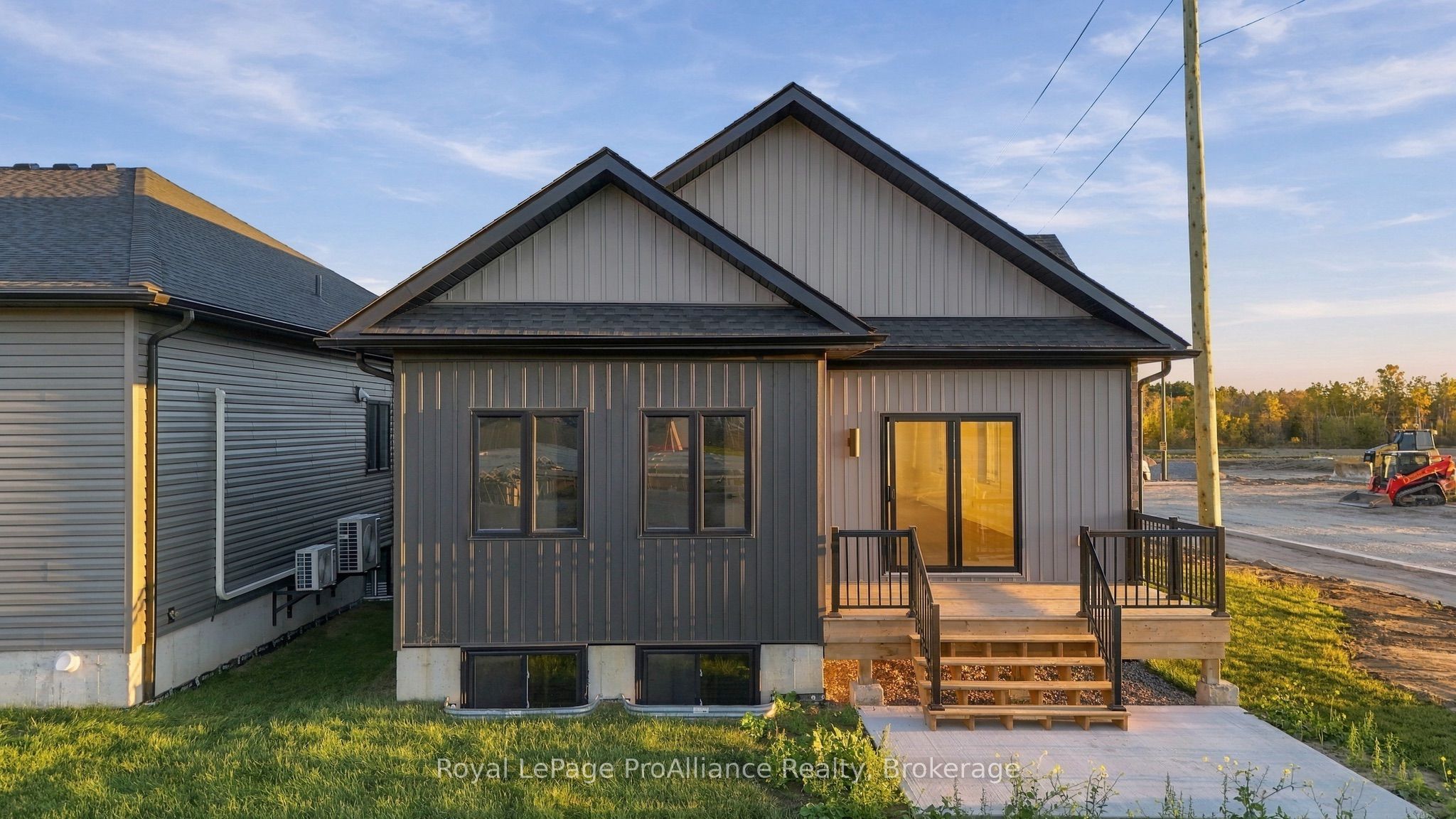 131 Royal Gala Drive Property Photo 44