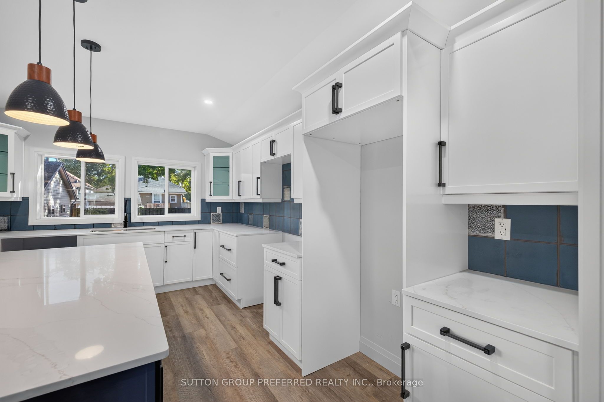 118 Delaware Street Property Photo 17