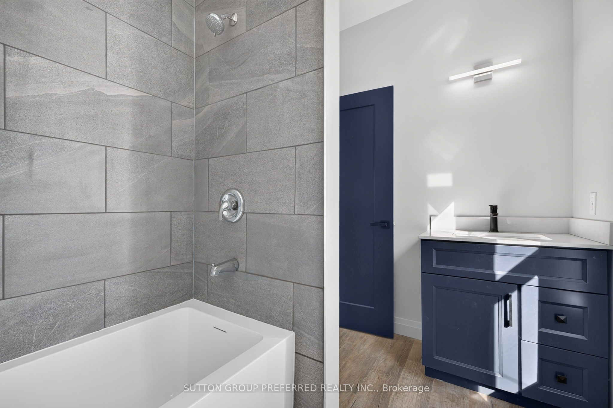 118 Delaware Street Property Photo 27