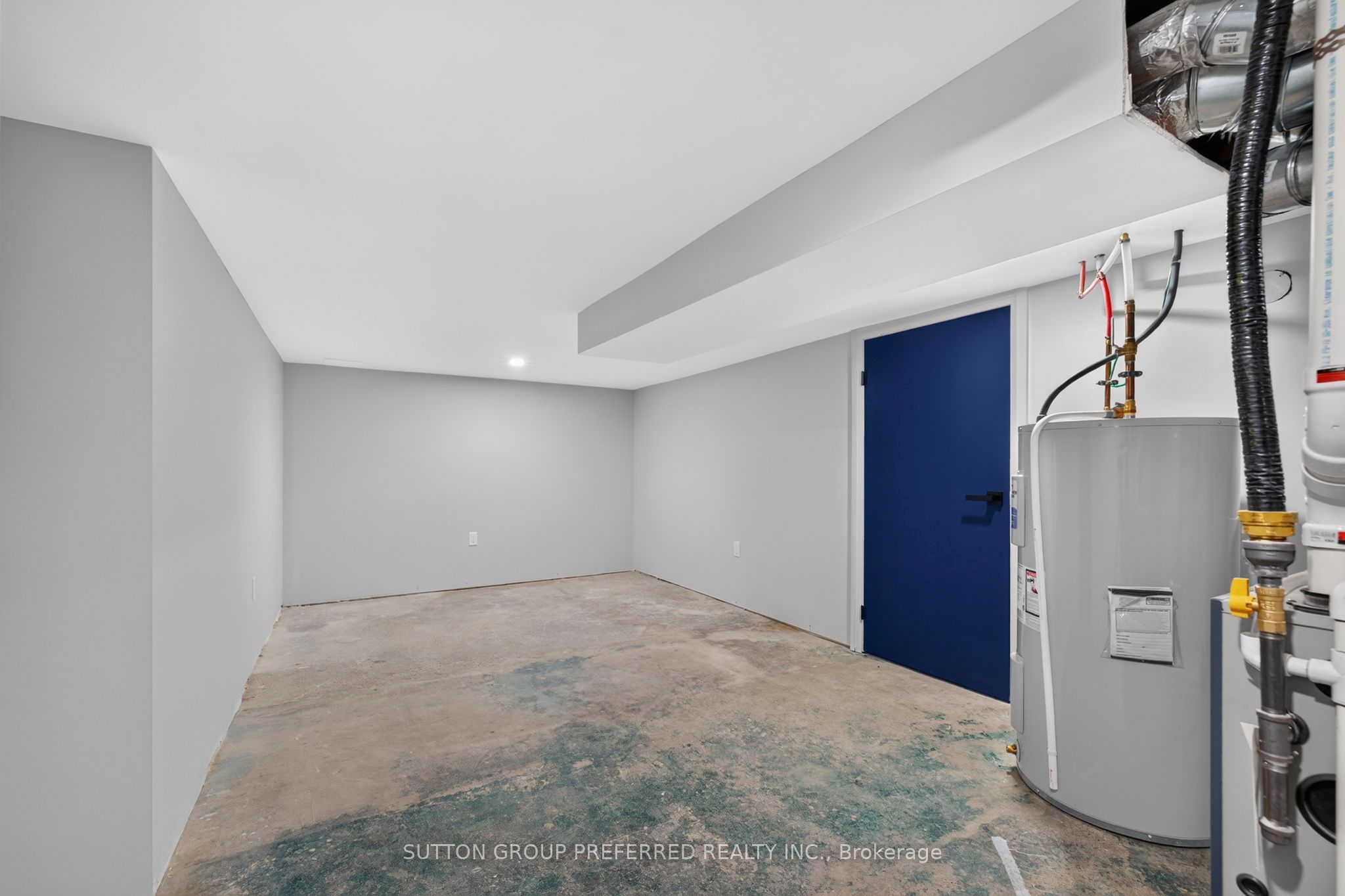 118 Delaware Street Property Photo 33