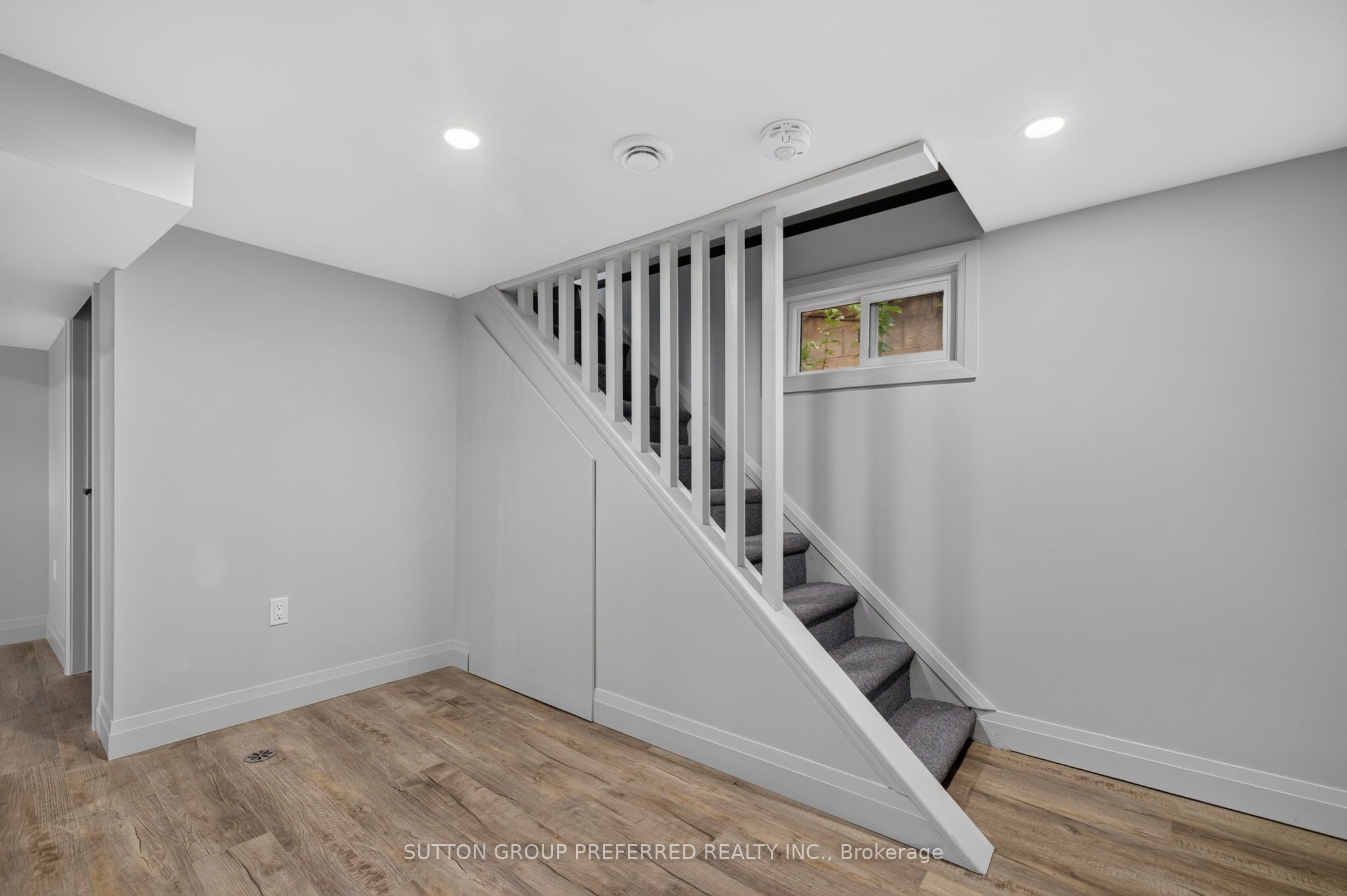 118 Delaware Street Property Photo 35