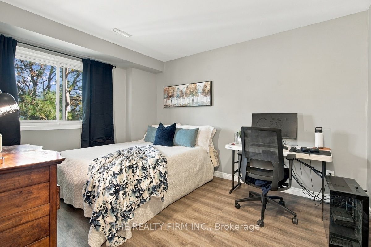 628 Wharncliffe Road S 9 Property Photo 24