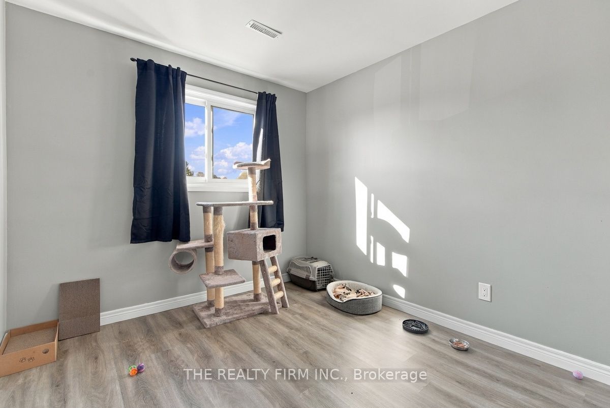 628 Wharncliffe Road S 9 Property Photo 26
