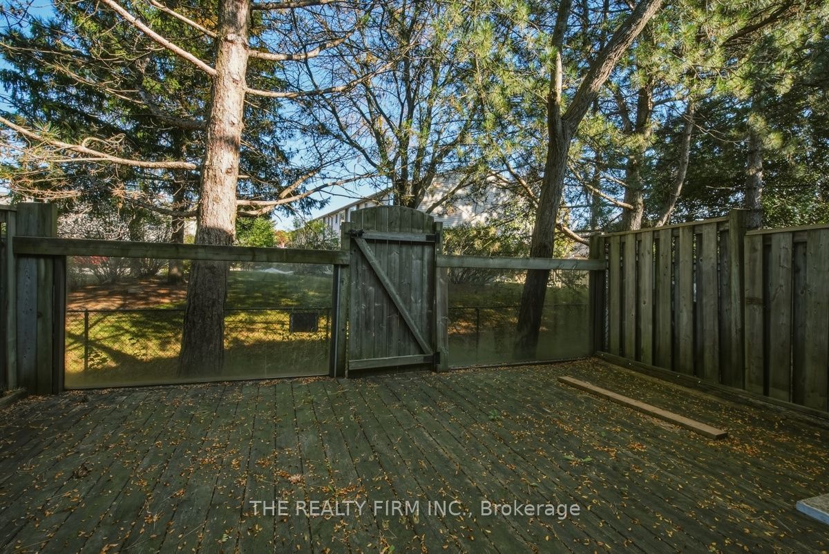 628 Wharncliffe Road S 9 Property Photo 32