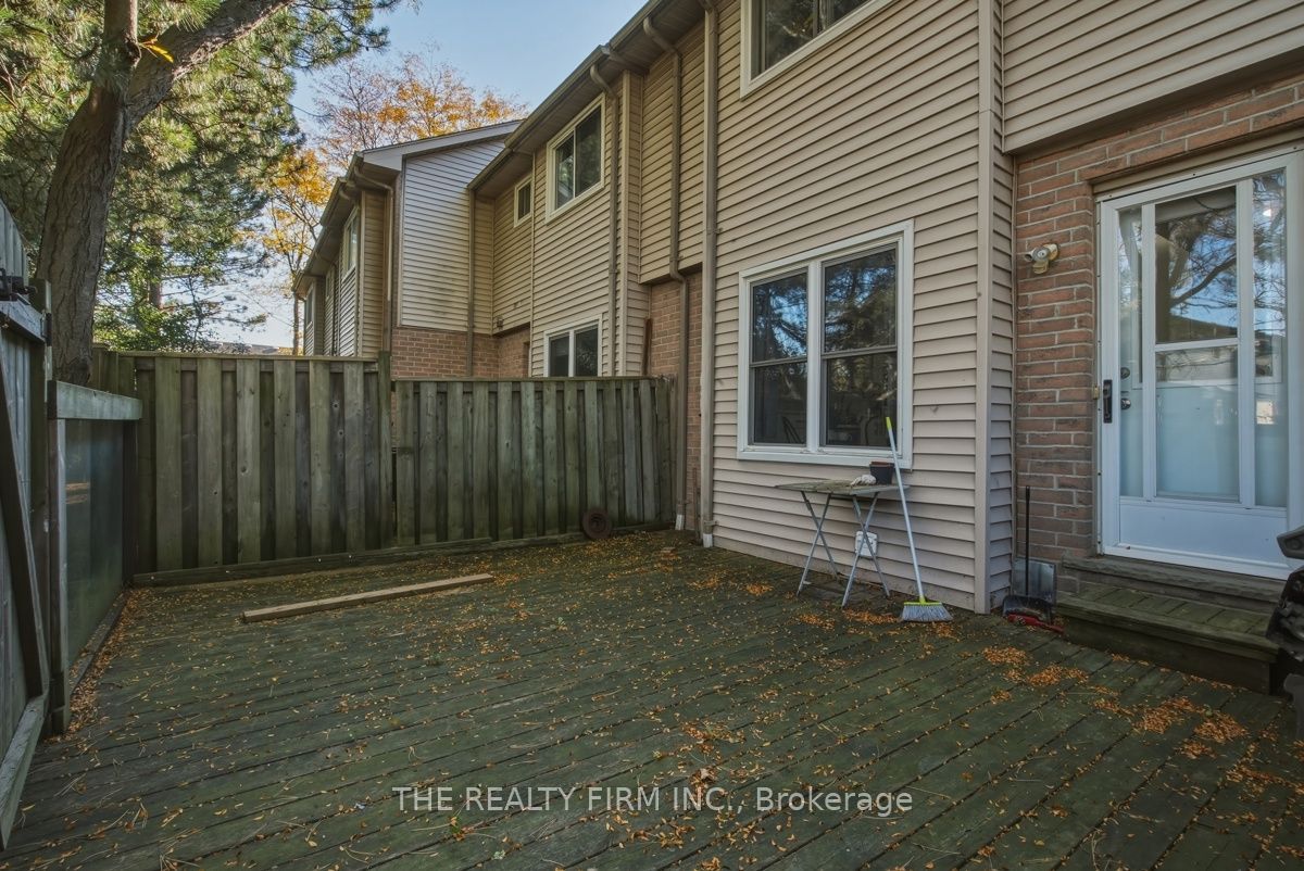 628 Wharncliffe Road S 9 Property Photo 33