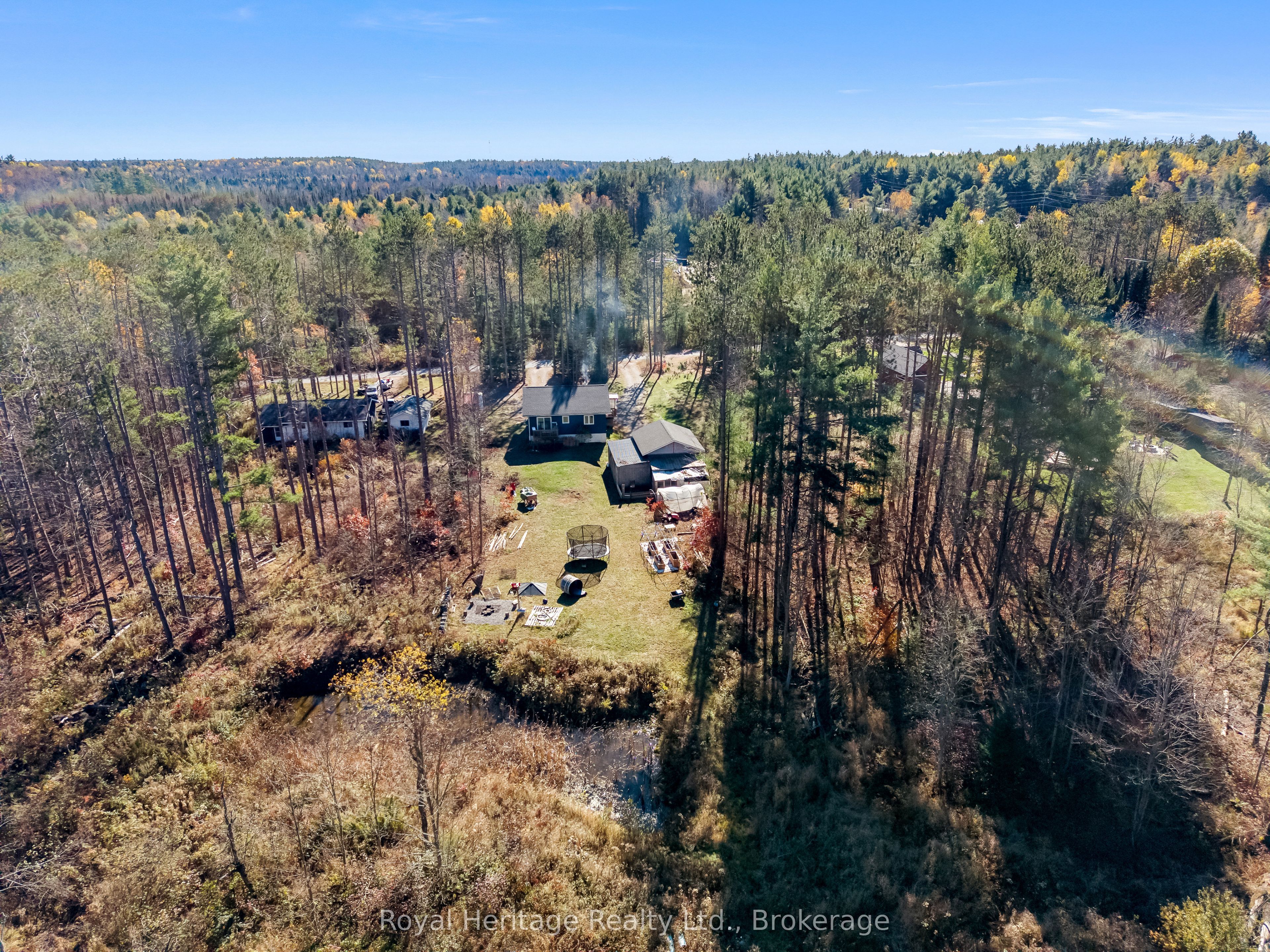 1045 Howland Junction Road Property Photo 3