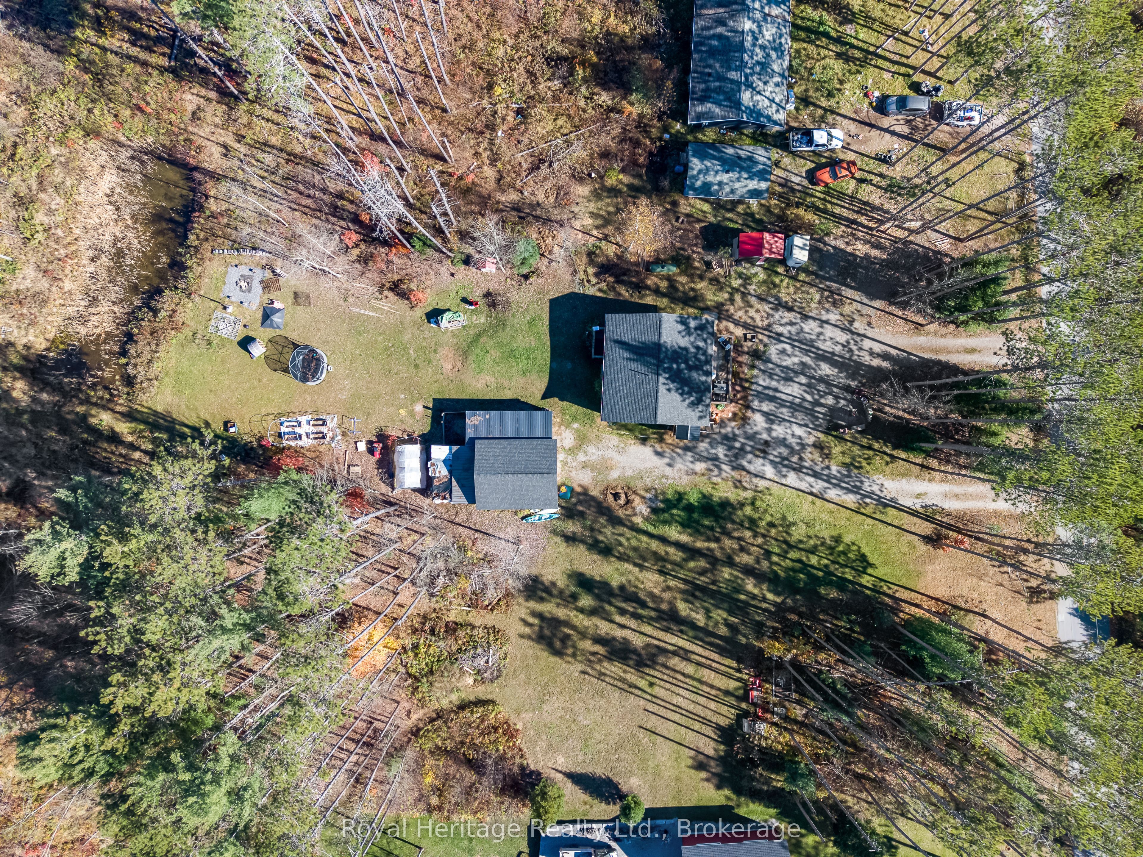 1045 Howland Junction Road Property Photo 5