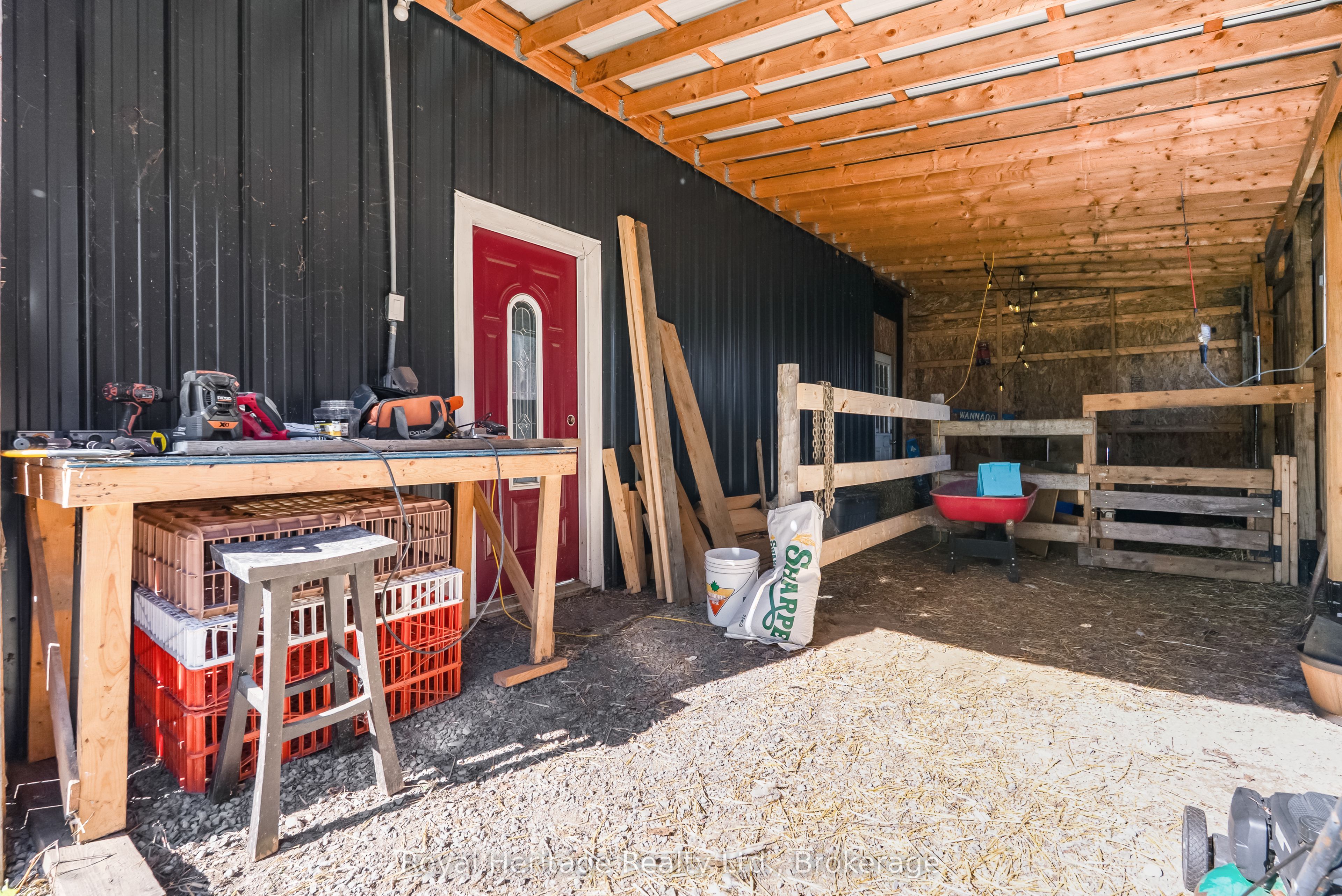 1045 Howland Junction Road Property Photo 27