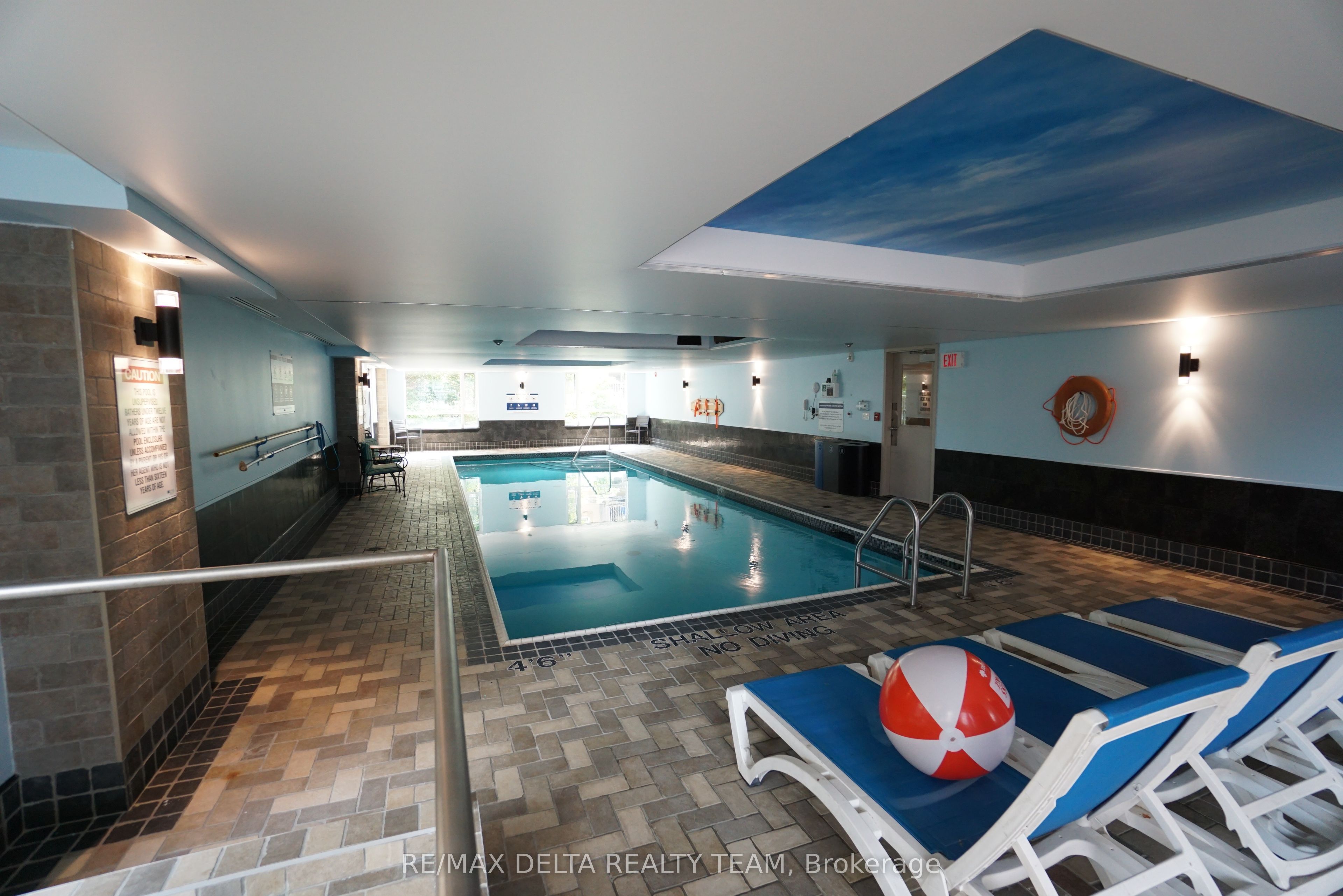 200 Besserer Street 1213 Property Photo 26