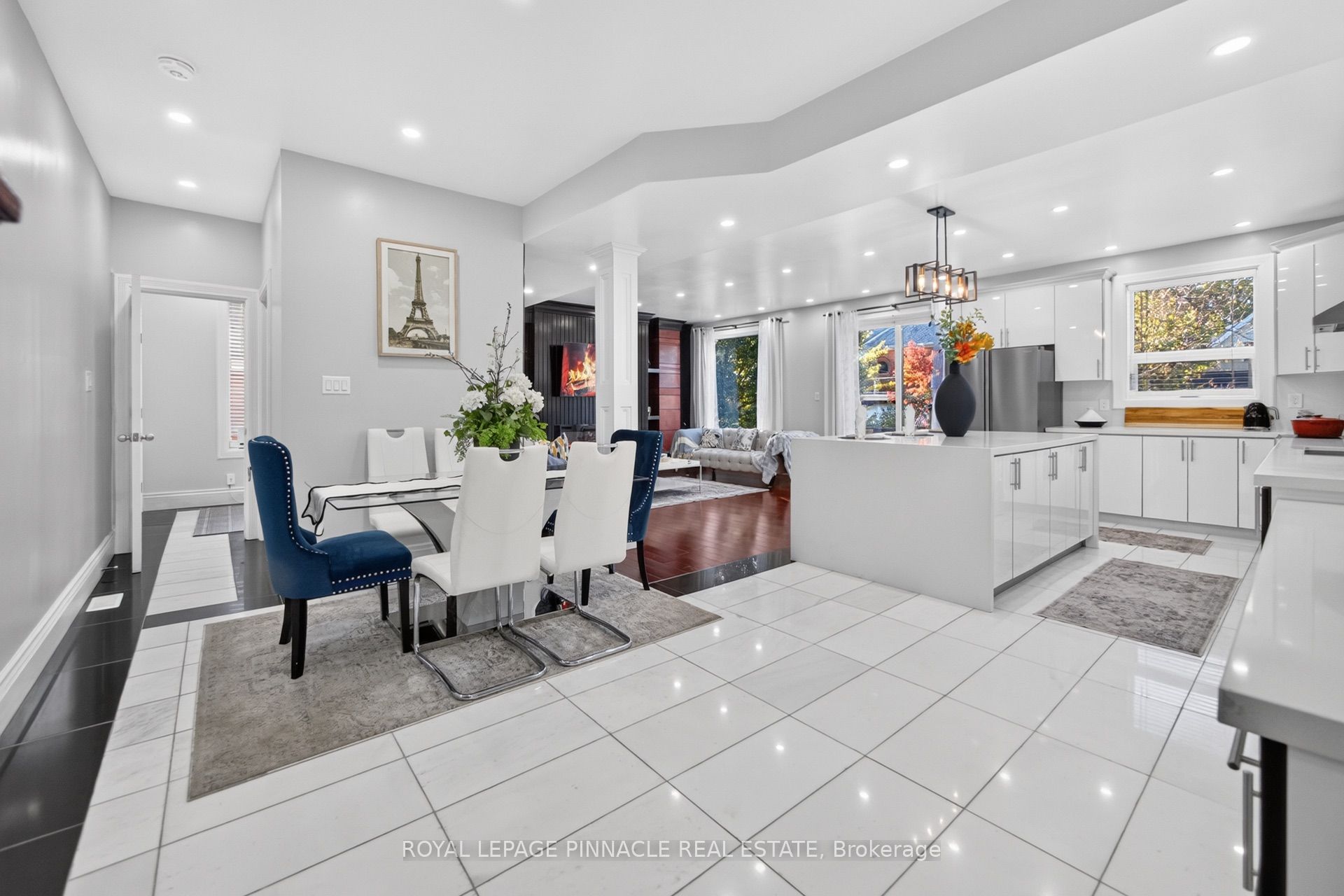 116 East 21st Street Property Photo 10